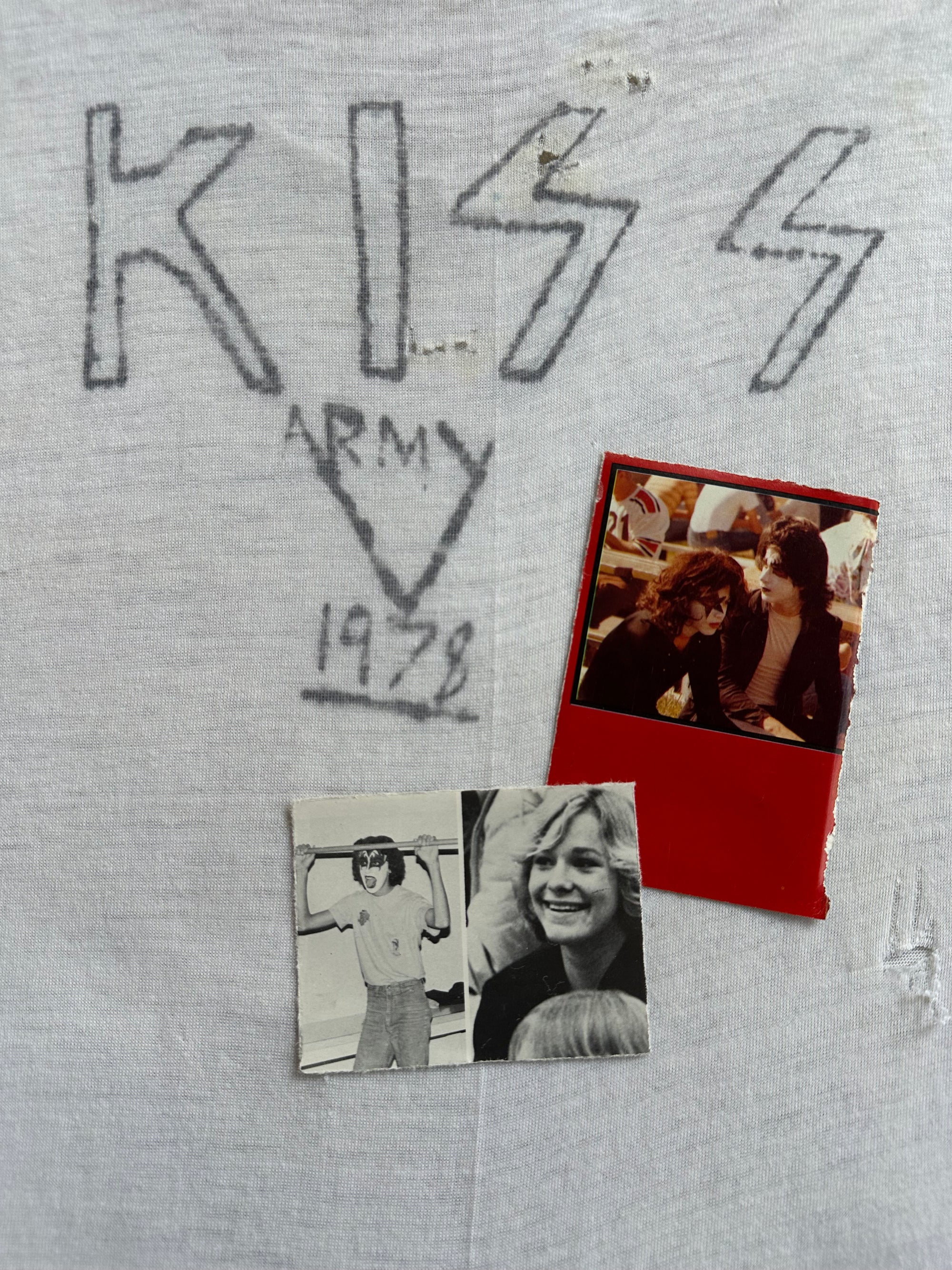 1978 Paper Thin And Drawn Kiss Army Tank