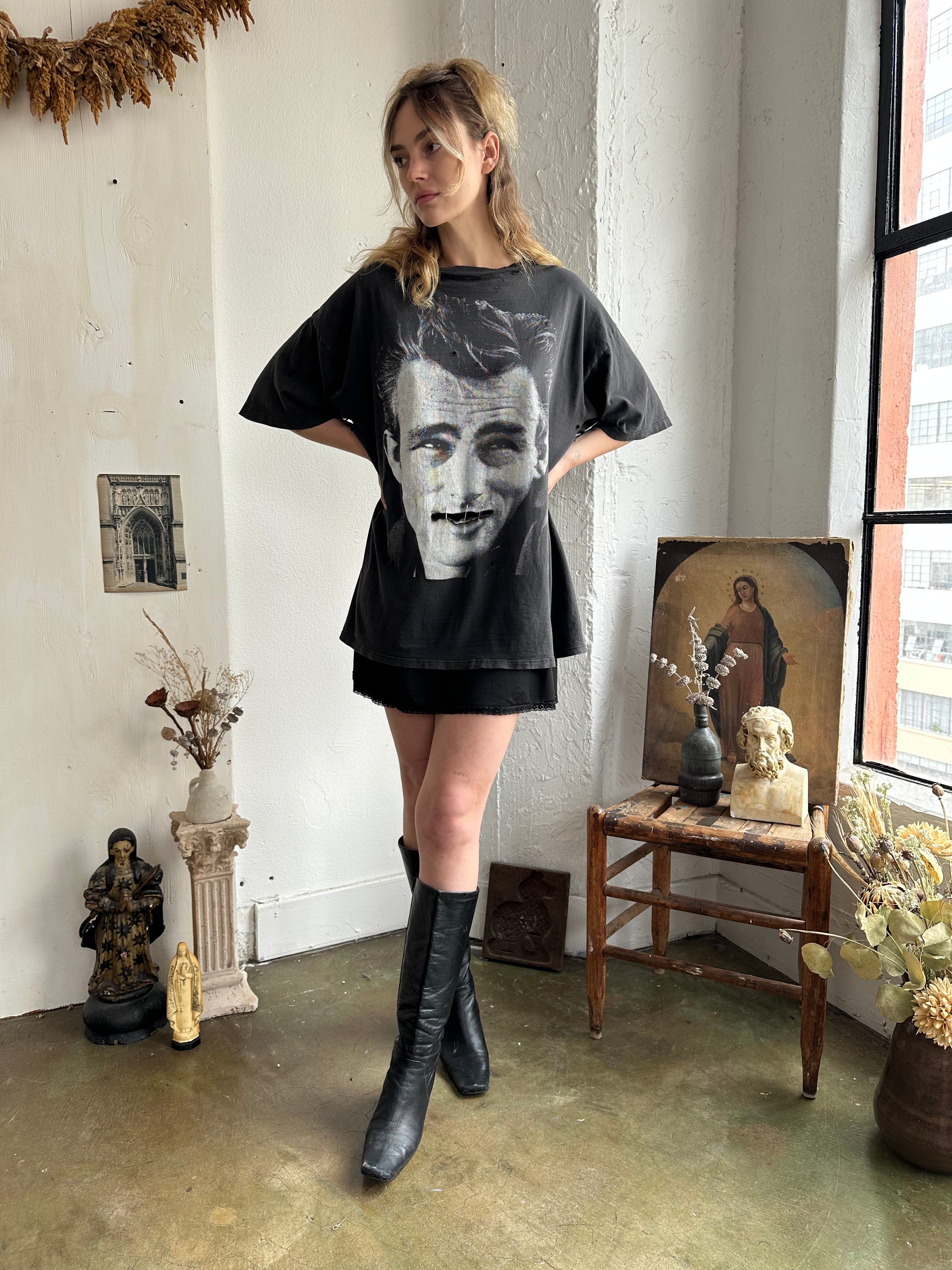1991 Thrashed James Dean Portrait T-Shirt (Boxy XL/XXL)
