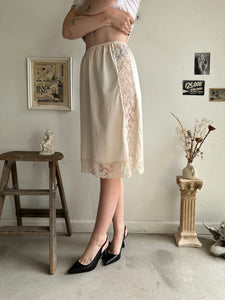 1980s Lace Trim Midi Skirt (S/M)