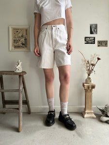 1990s White Denim Boyish Shorts (27)