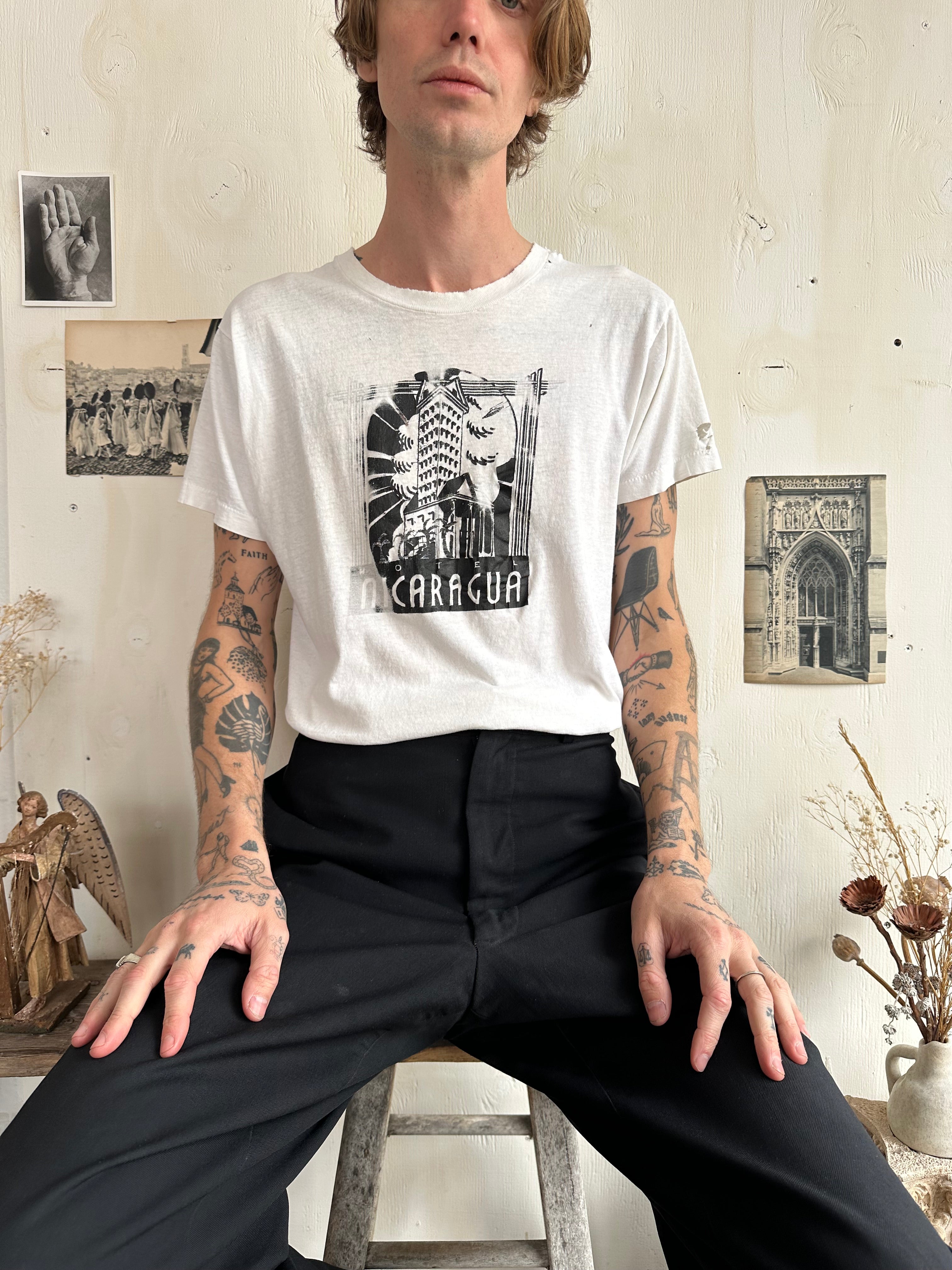 1980s Thrashed Hotel Nicaragua  T-Shirt (L)