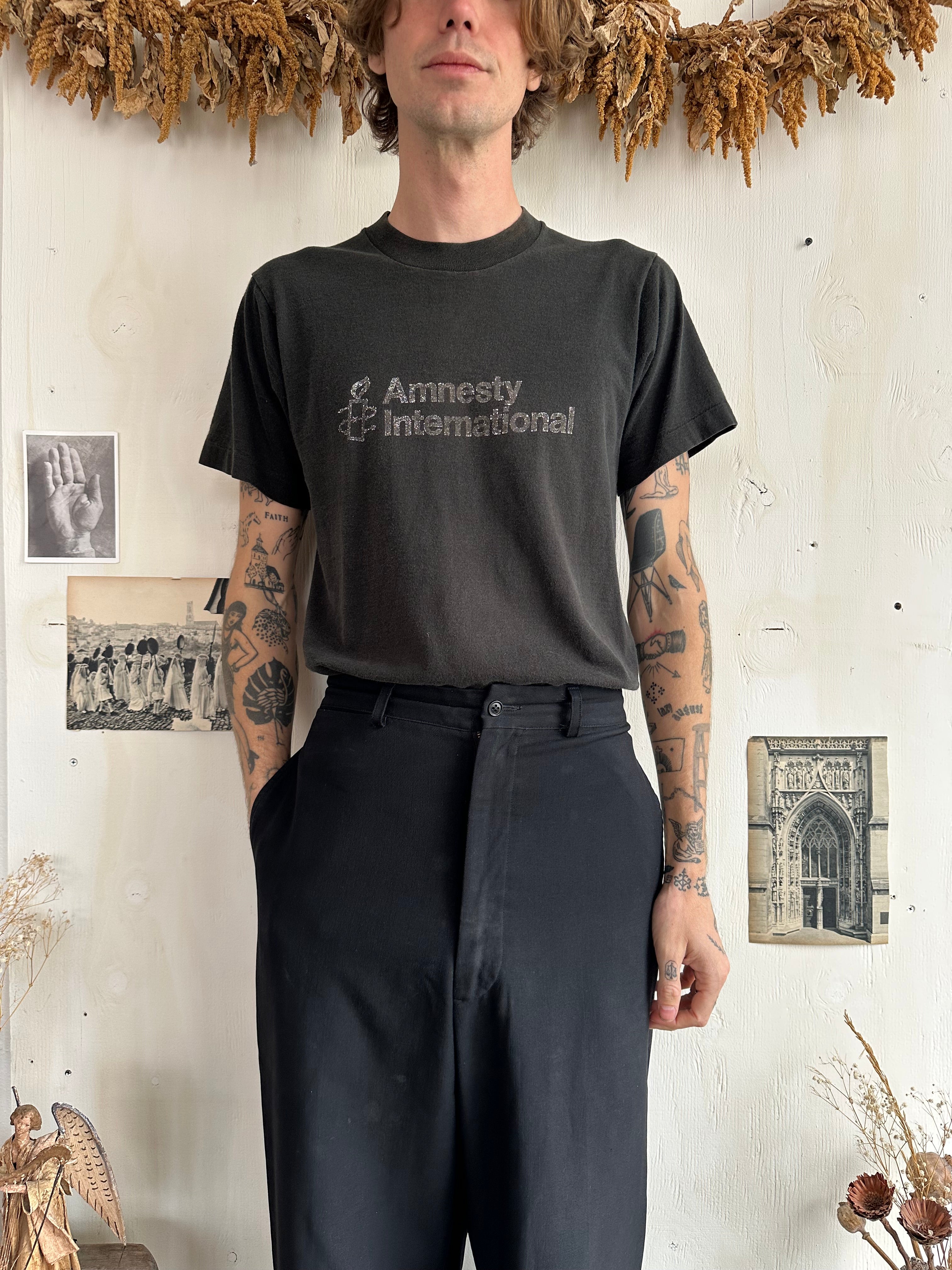 1990s Faded Amnesty International T-Shirt (M)