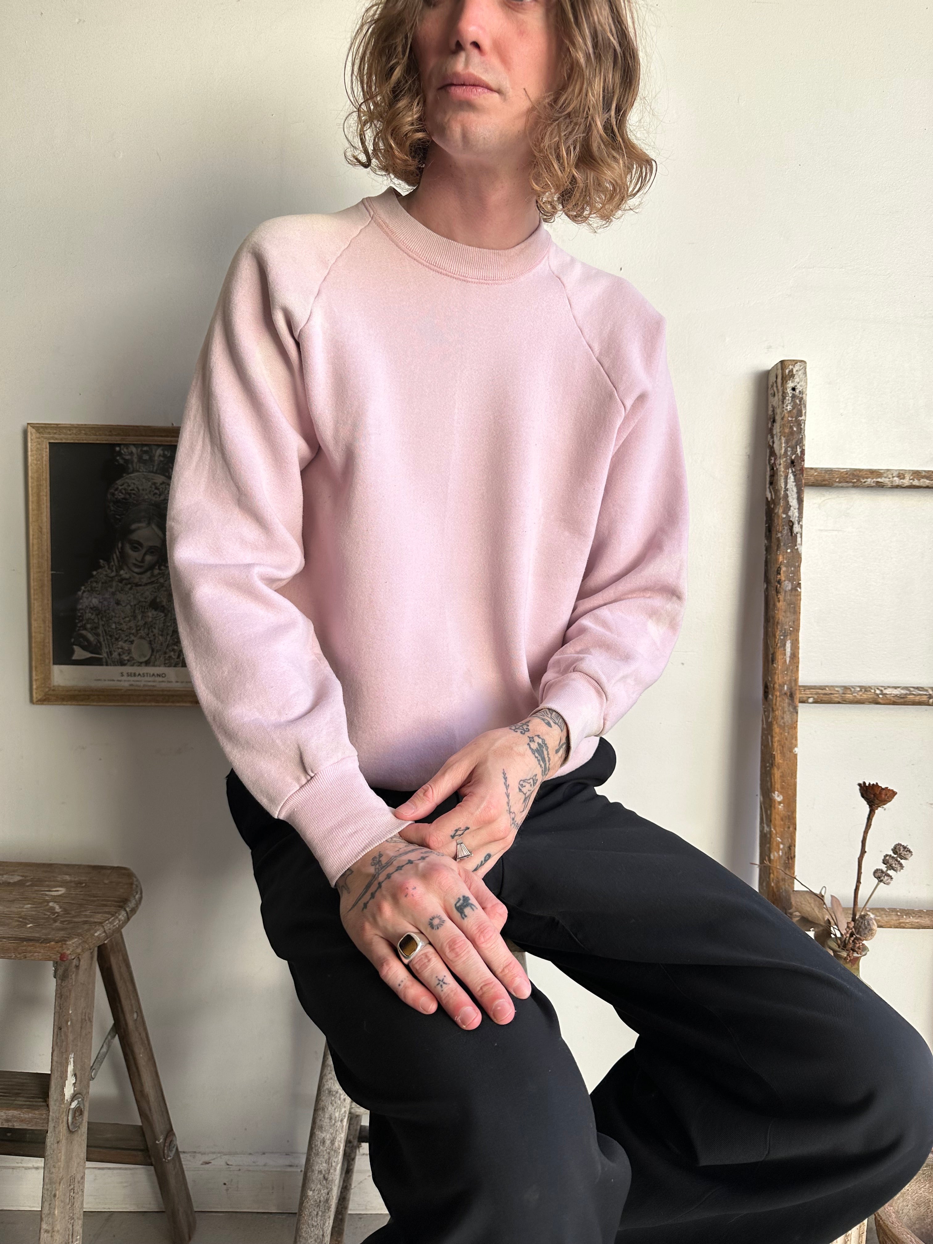 1990s Faded Pink Sweatshirt (M/L)