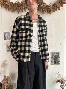 1980s Cropped Hem Woolrich Overshirt (Boxy M/L)