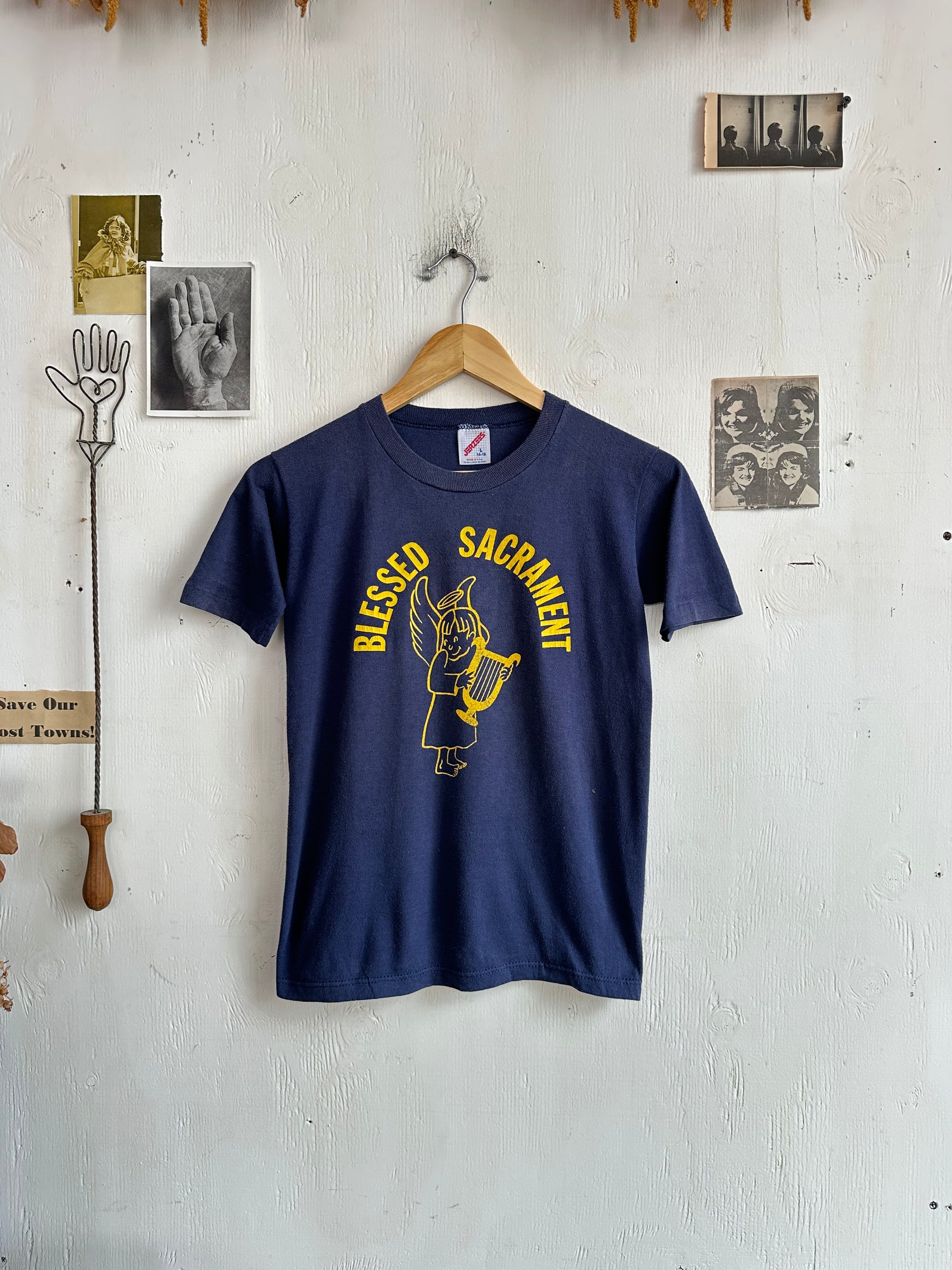 1990s Blessed Sacrament Tee