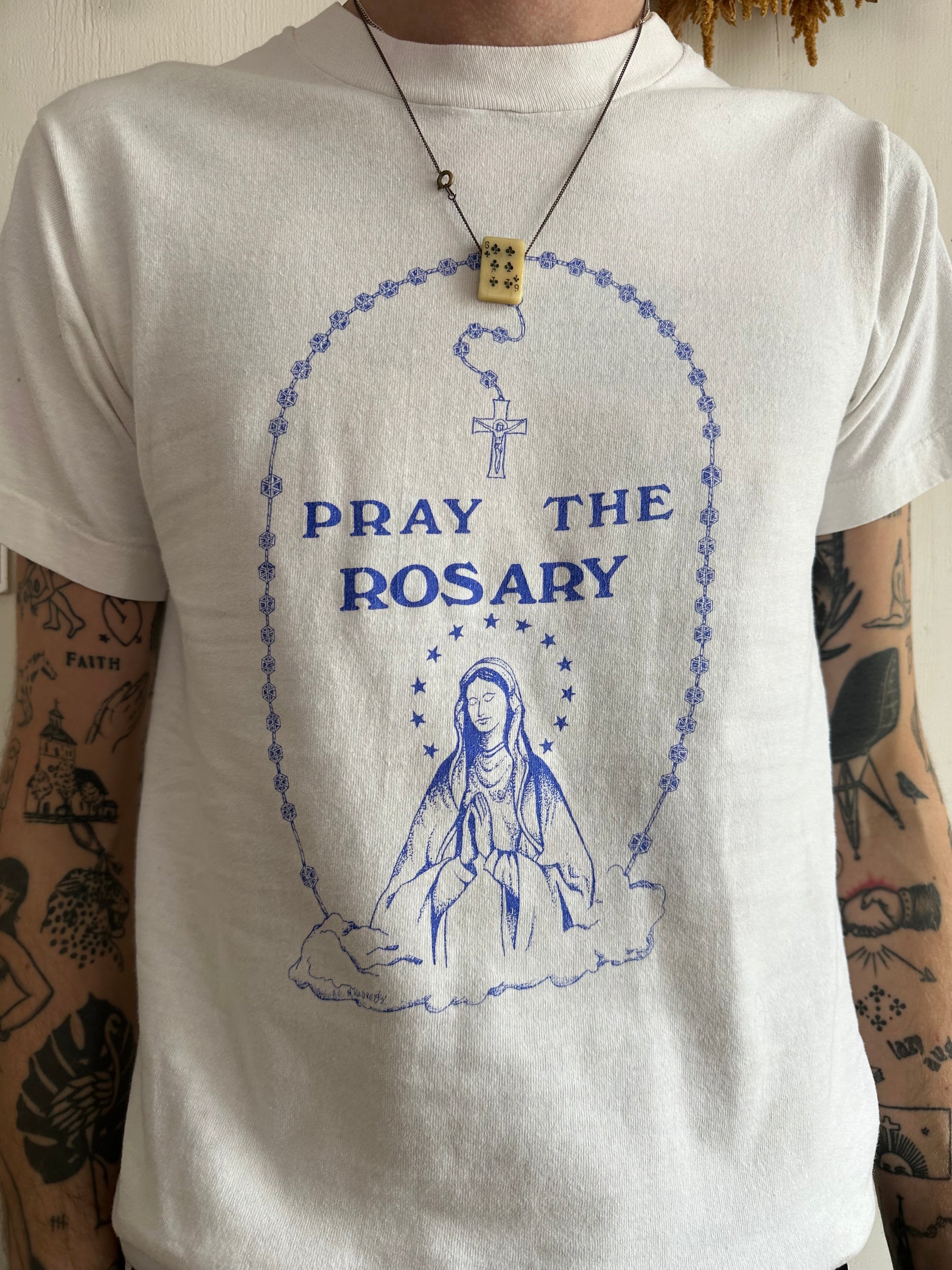 1990s Pray The Rosary Tee