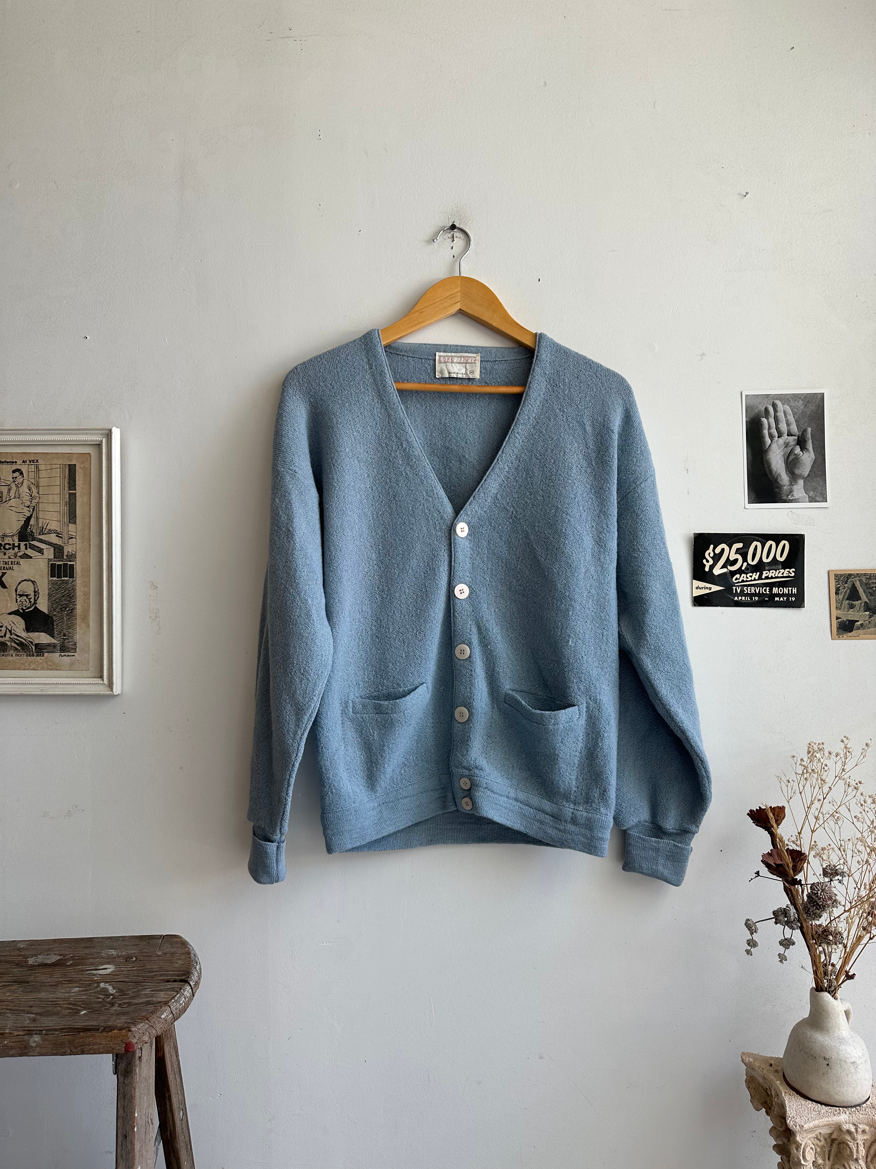 1970s Baby Blue Cardigan (M)