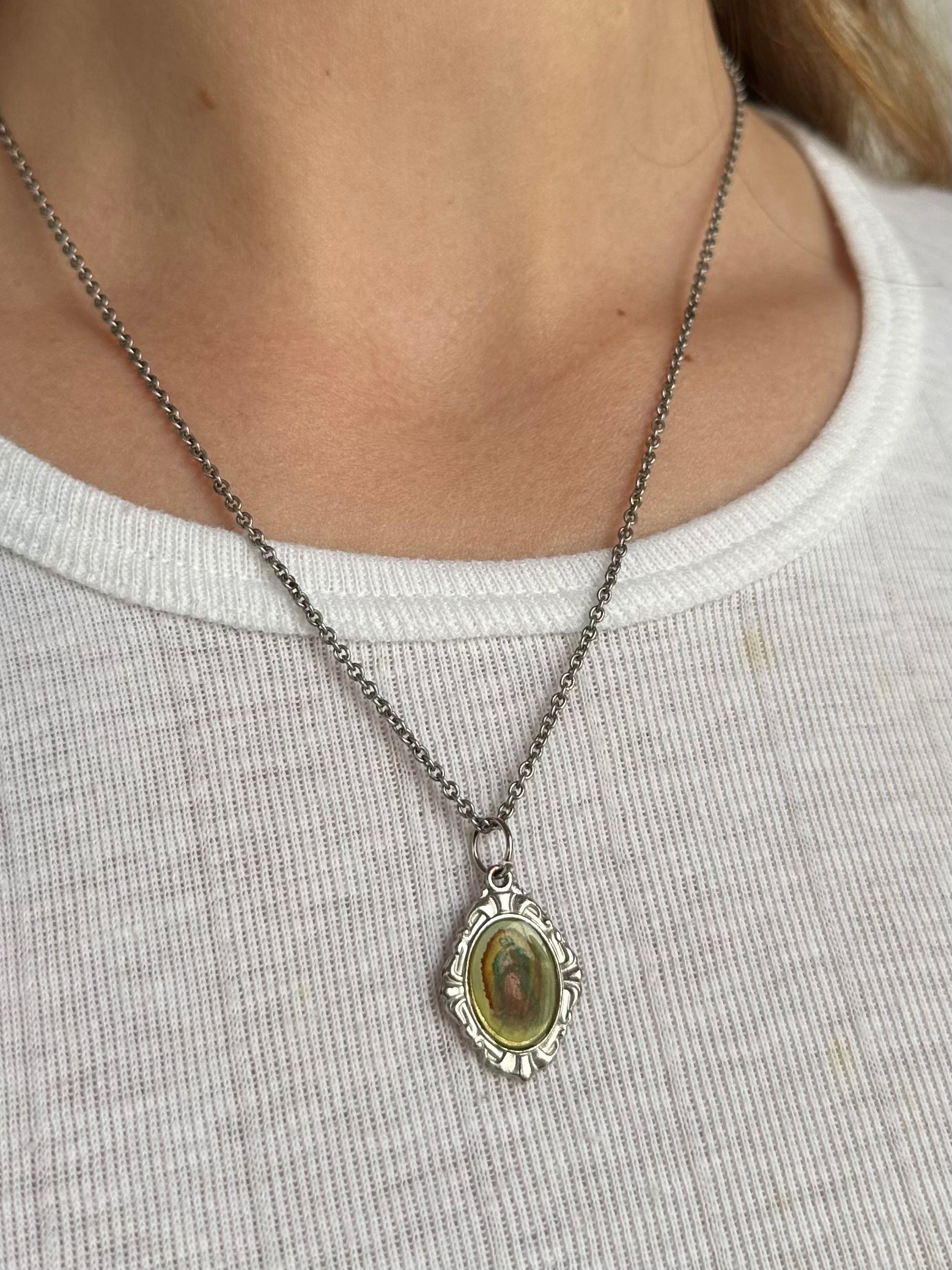 Vintage Mary Pendant Necklace (18")