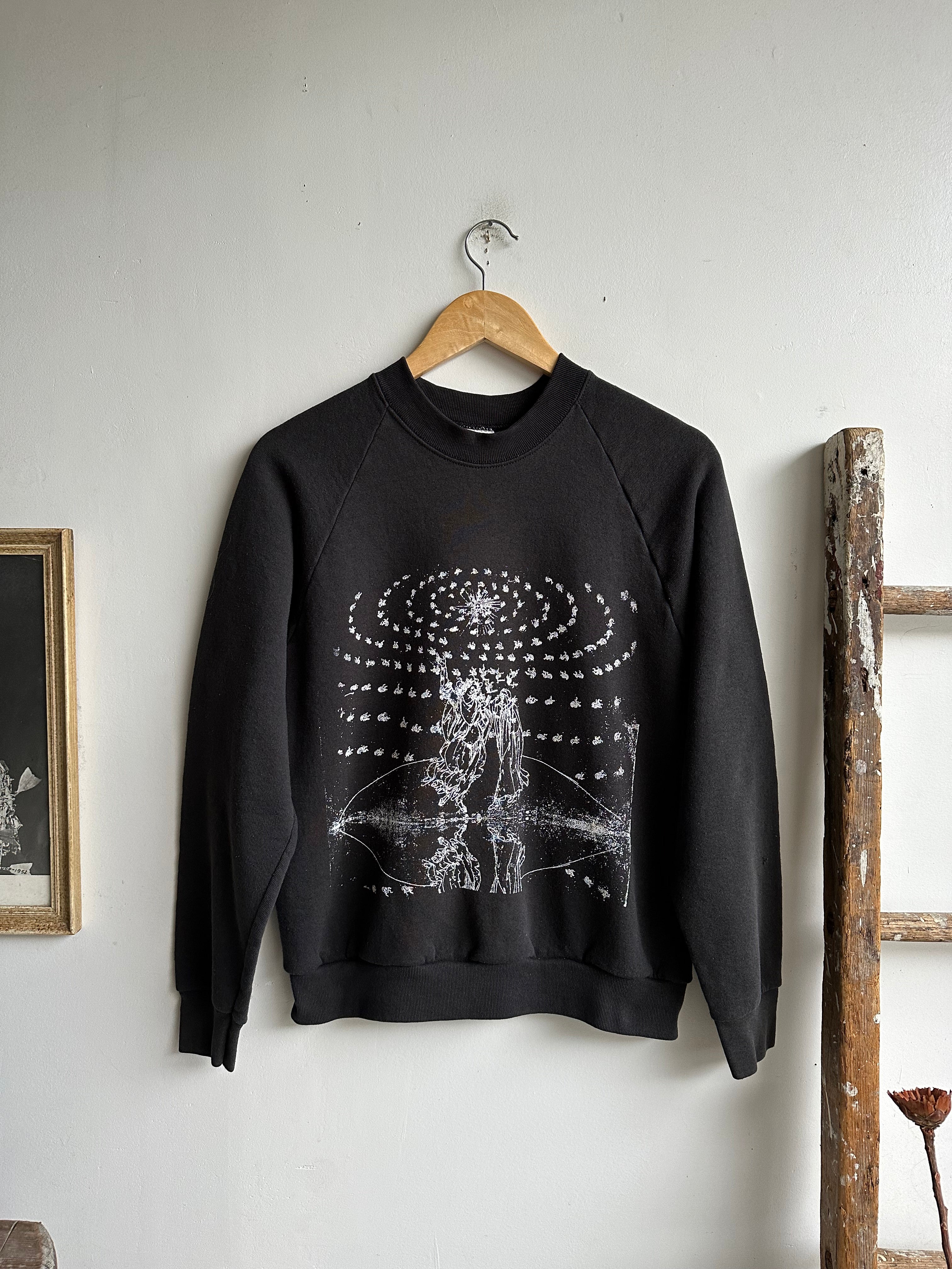 1990s Screen-Printed Fruit of the Loom Sweatshirt (M)