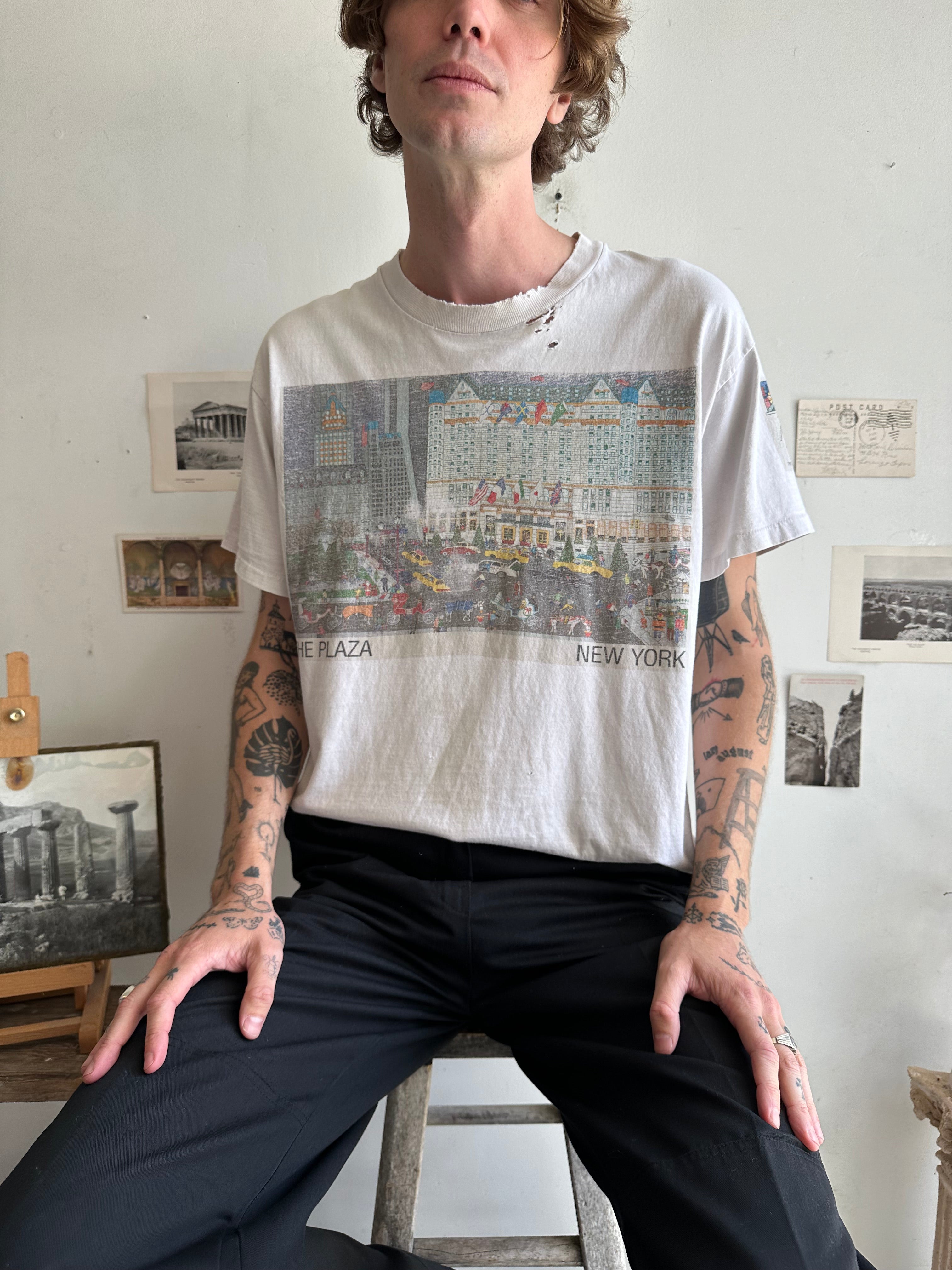 1990s Well-Worn New York Plaza Tee (XL)