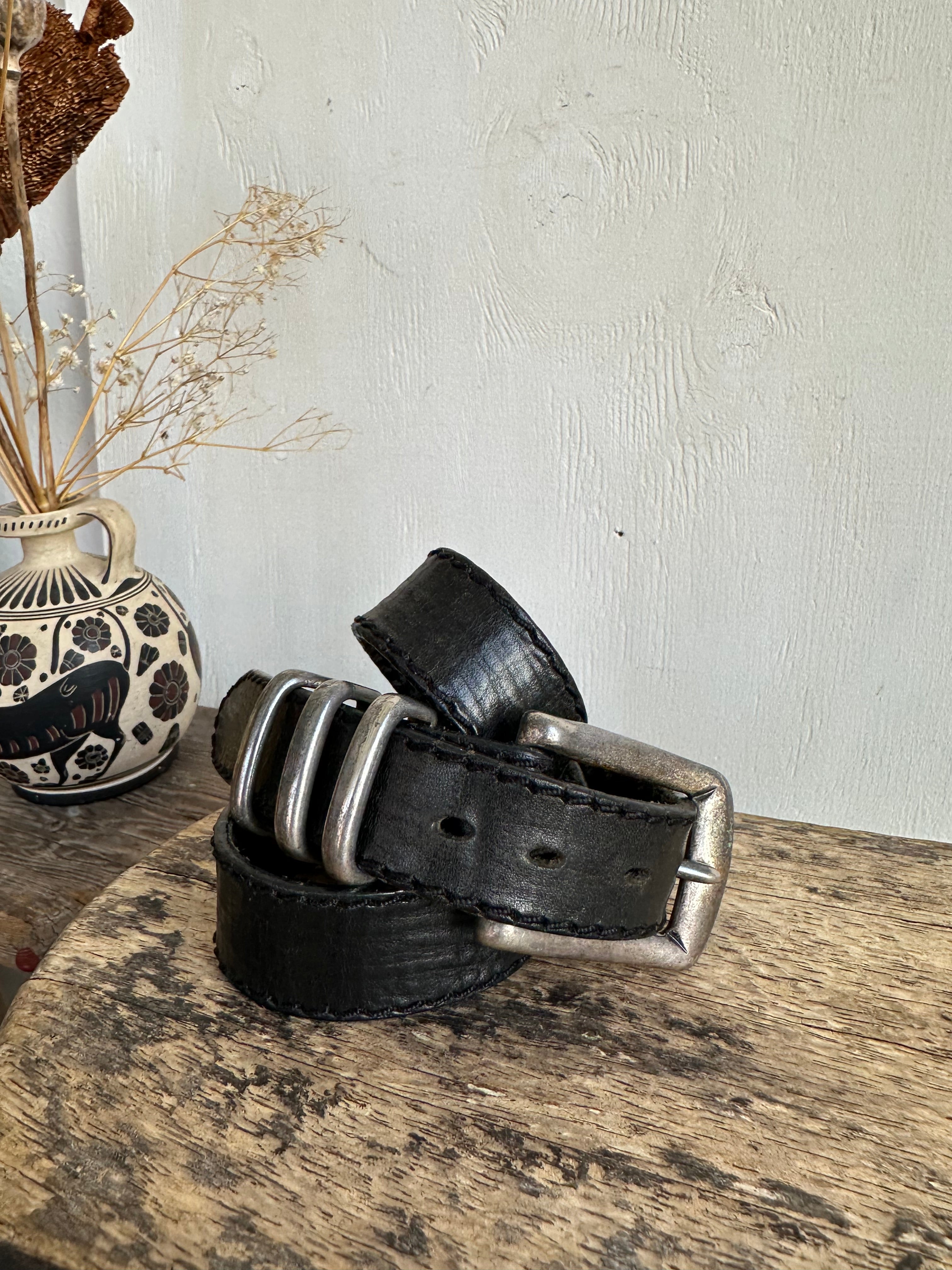 Vintage Leather Belt (26" - 28")