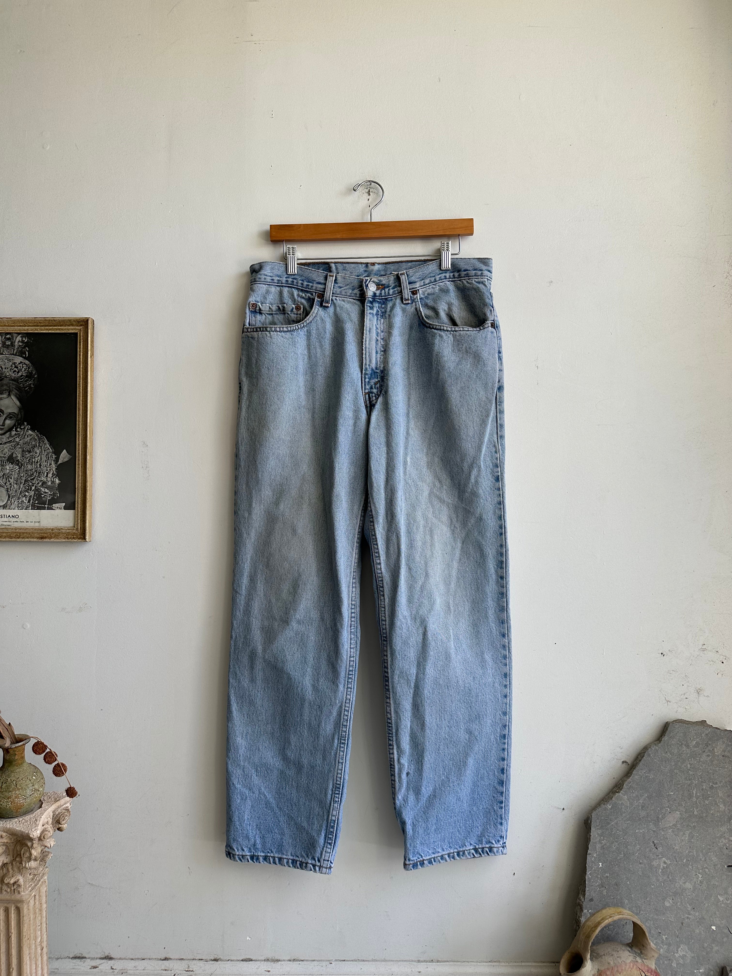 1990s Light Wash Levi's Baggy 550 (34/30)