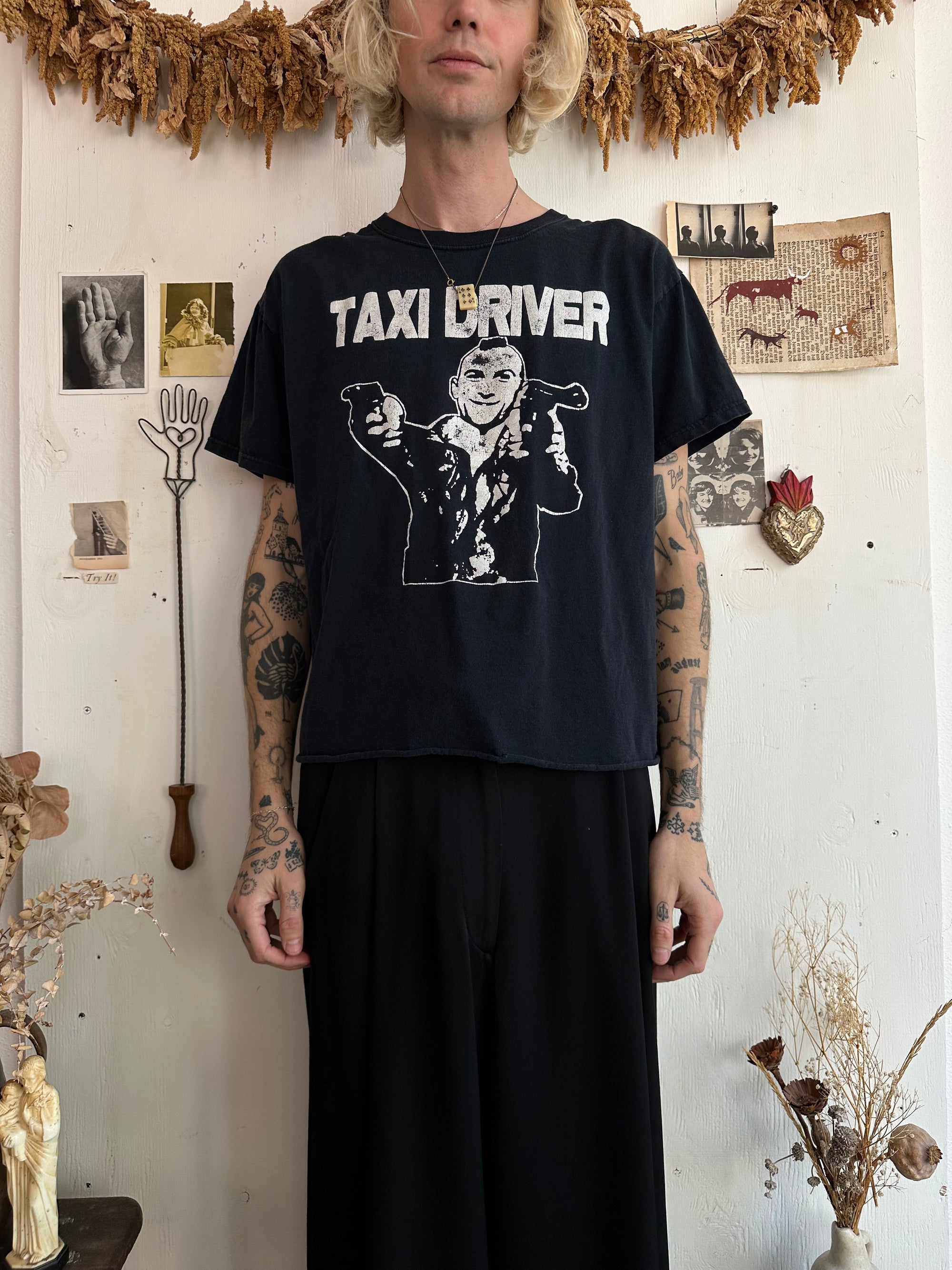 2000s Faded Taxi Driver T-Shirt