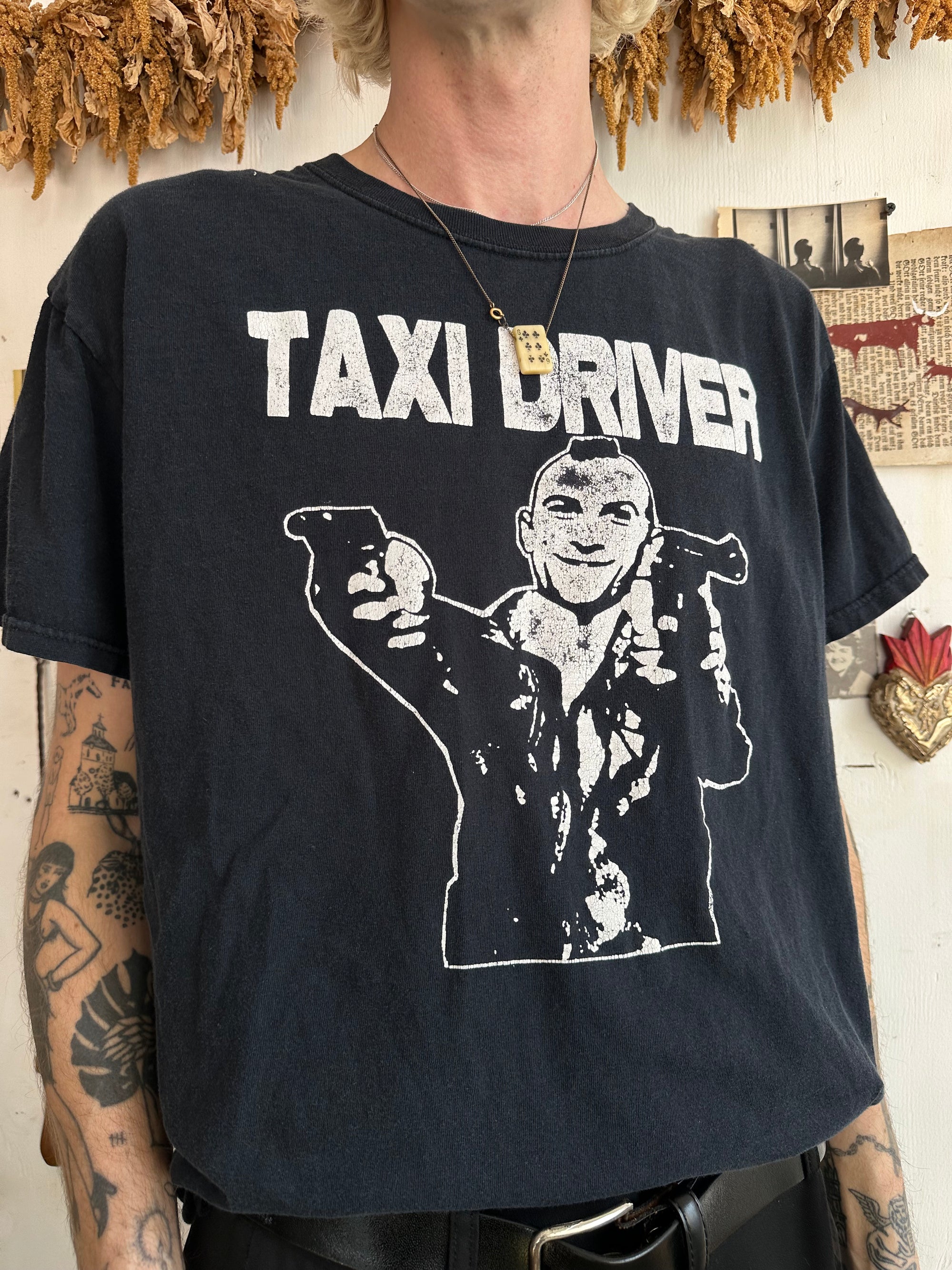 2000s Faded Taxi Driver T-Shirt