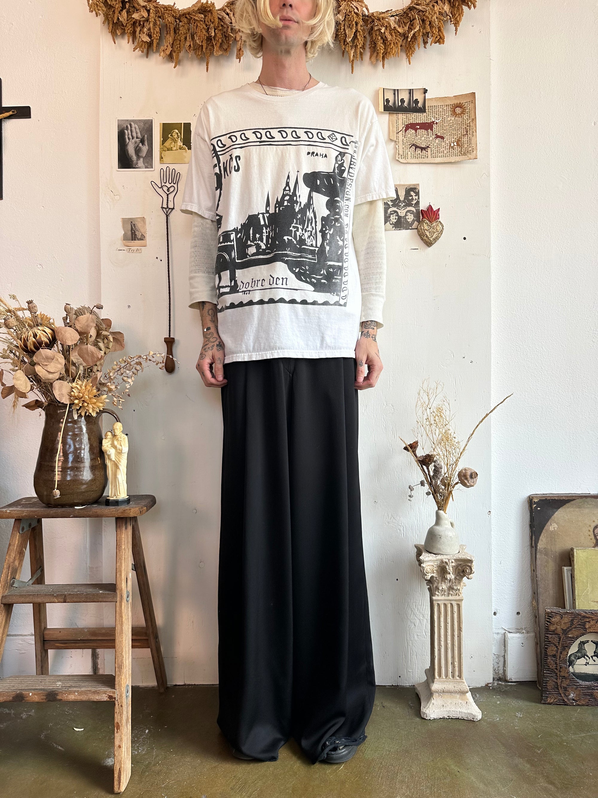 1990s Praha Tee