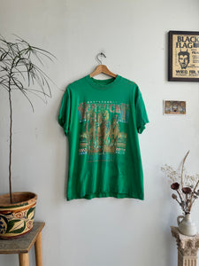 1990s Thrashed Kentucky Thoroughbred Tee (L)
