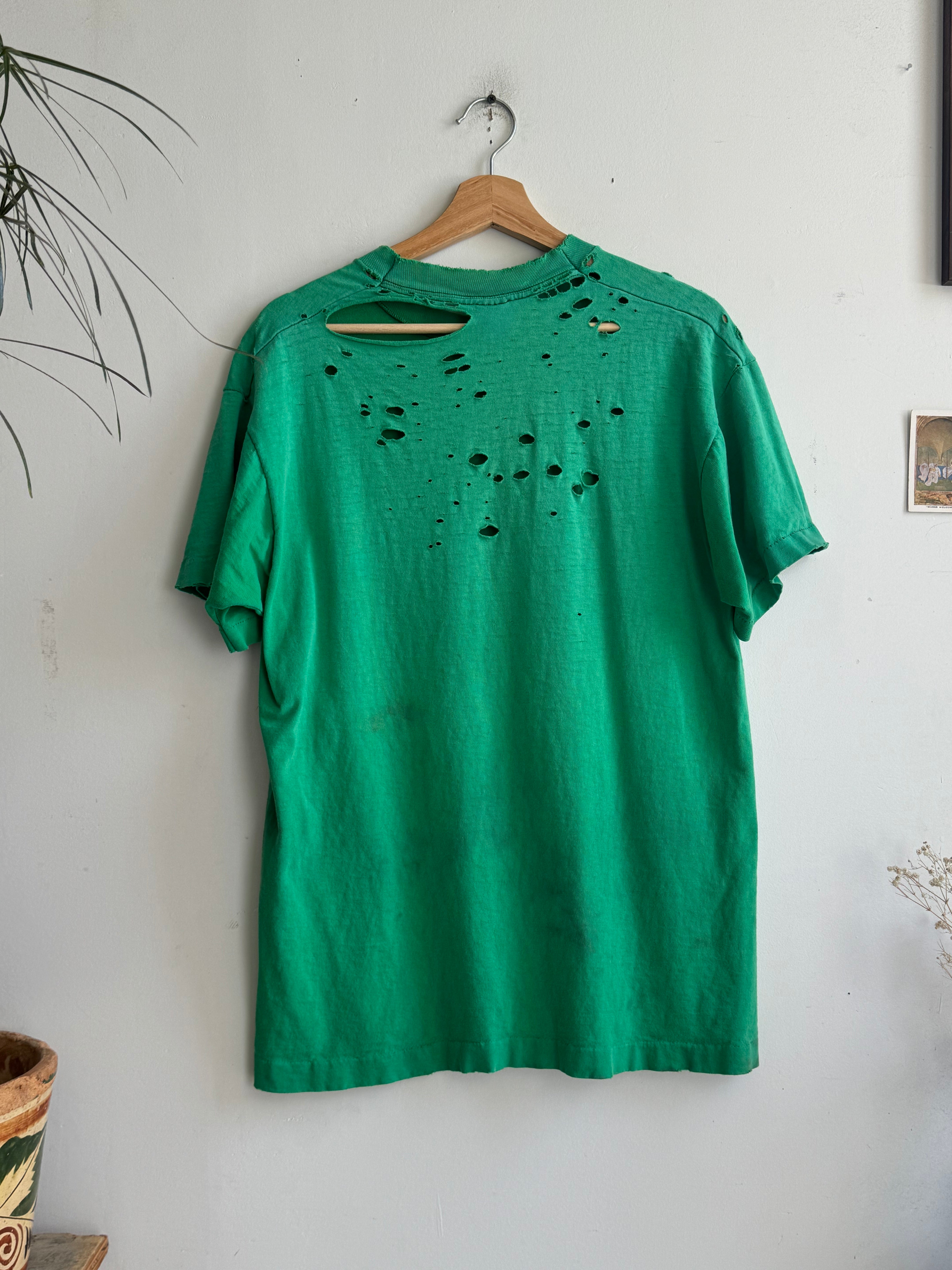 1990s Thrashed Kentucky Thoroughbred Tee (L)
