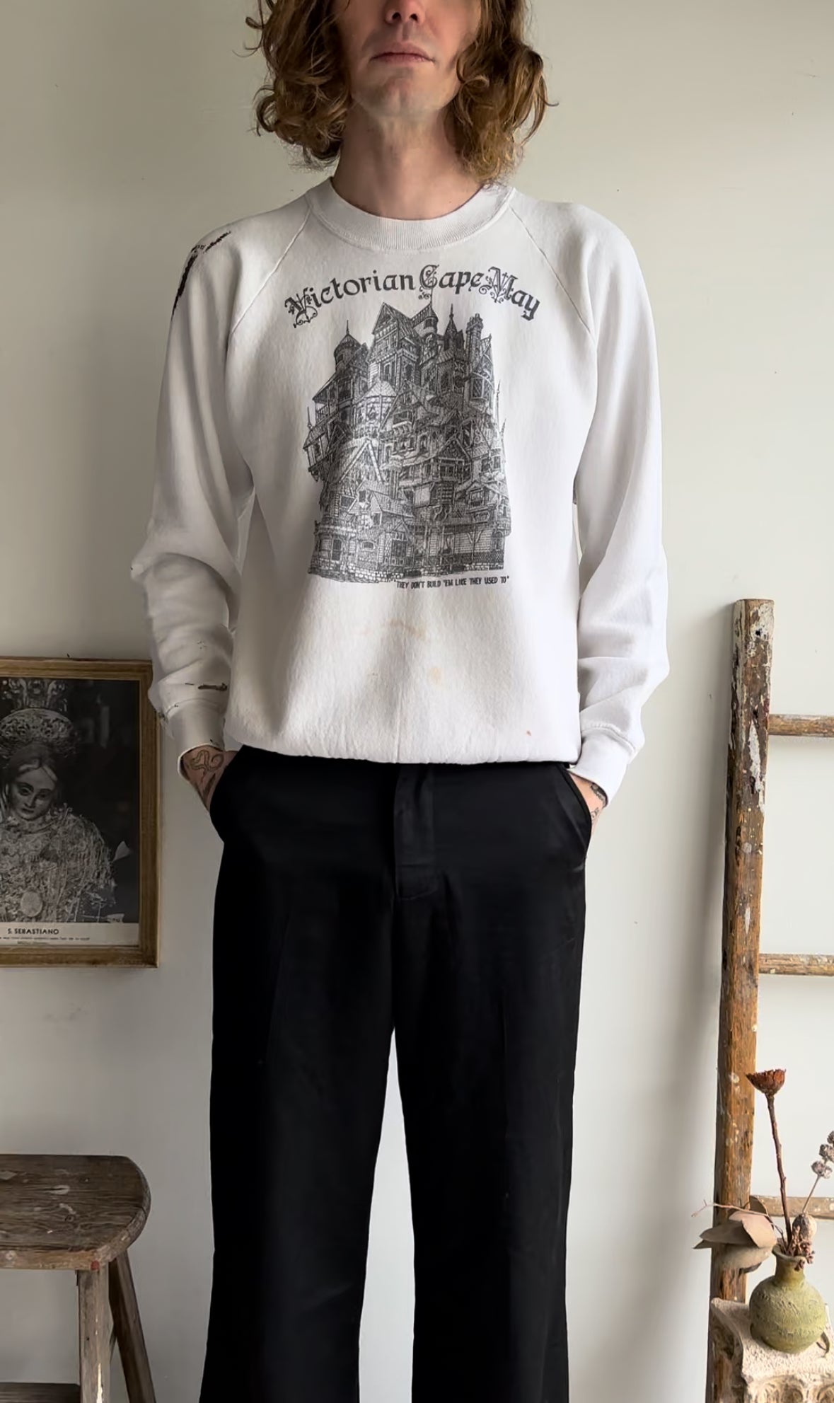 1980s Paint Stained Victorian Sweatshirt (M)