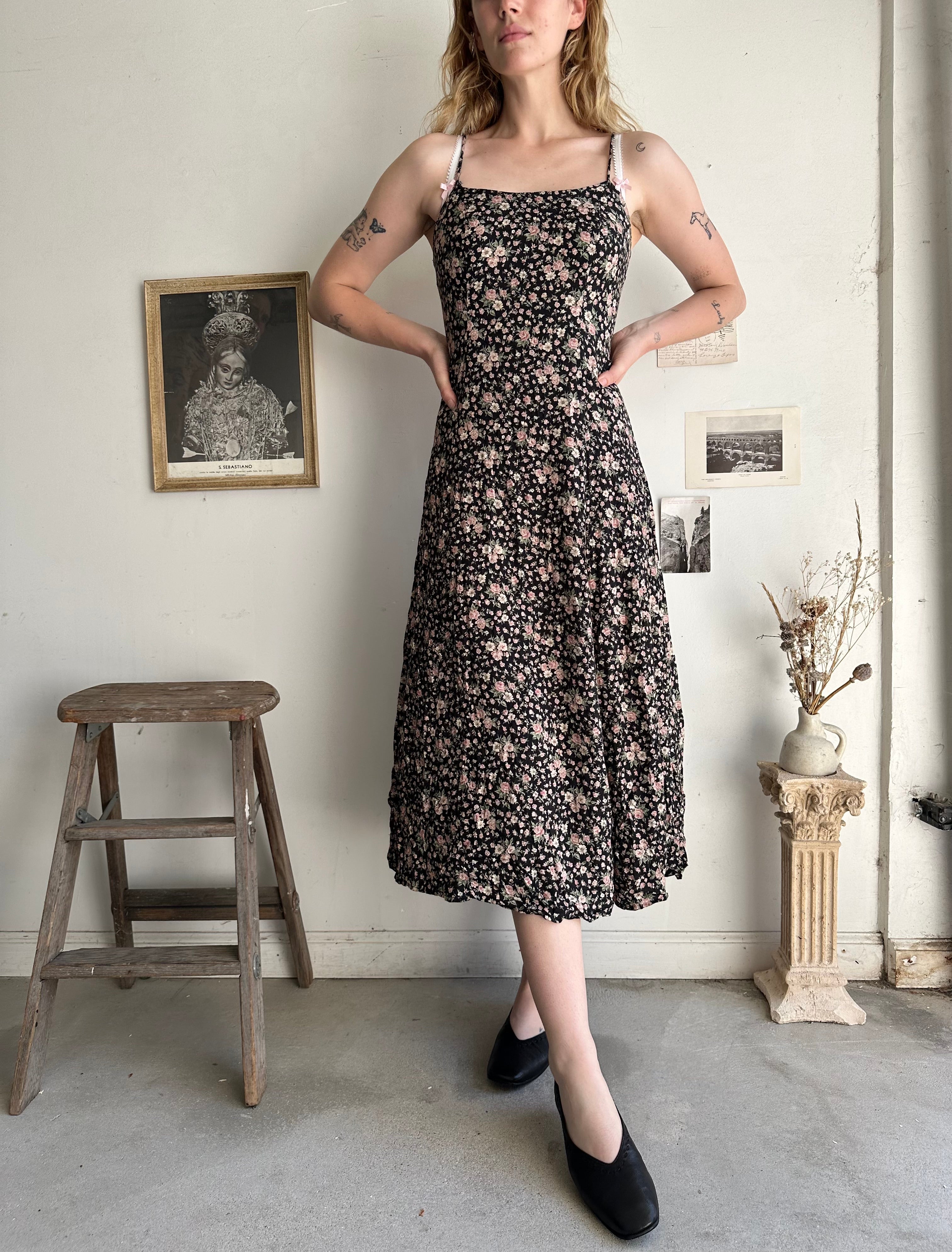 1990s Floral Midi Dress (XS/S)