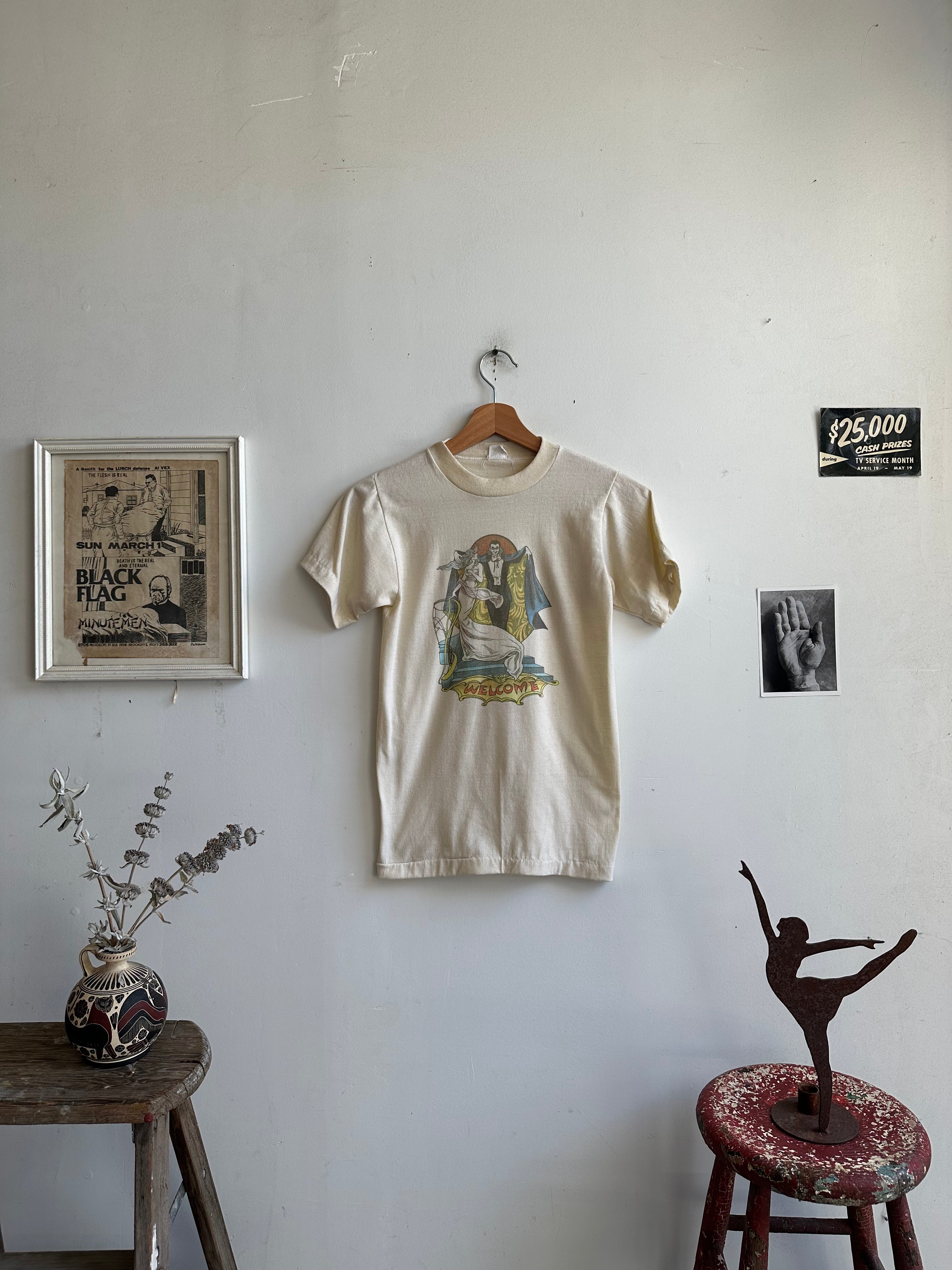 1970s Welcome Dracula T-Shirt (S/M)