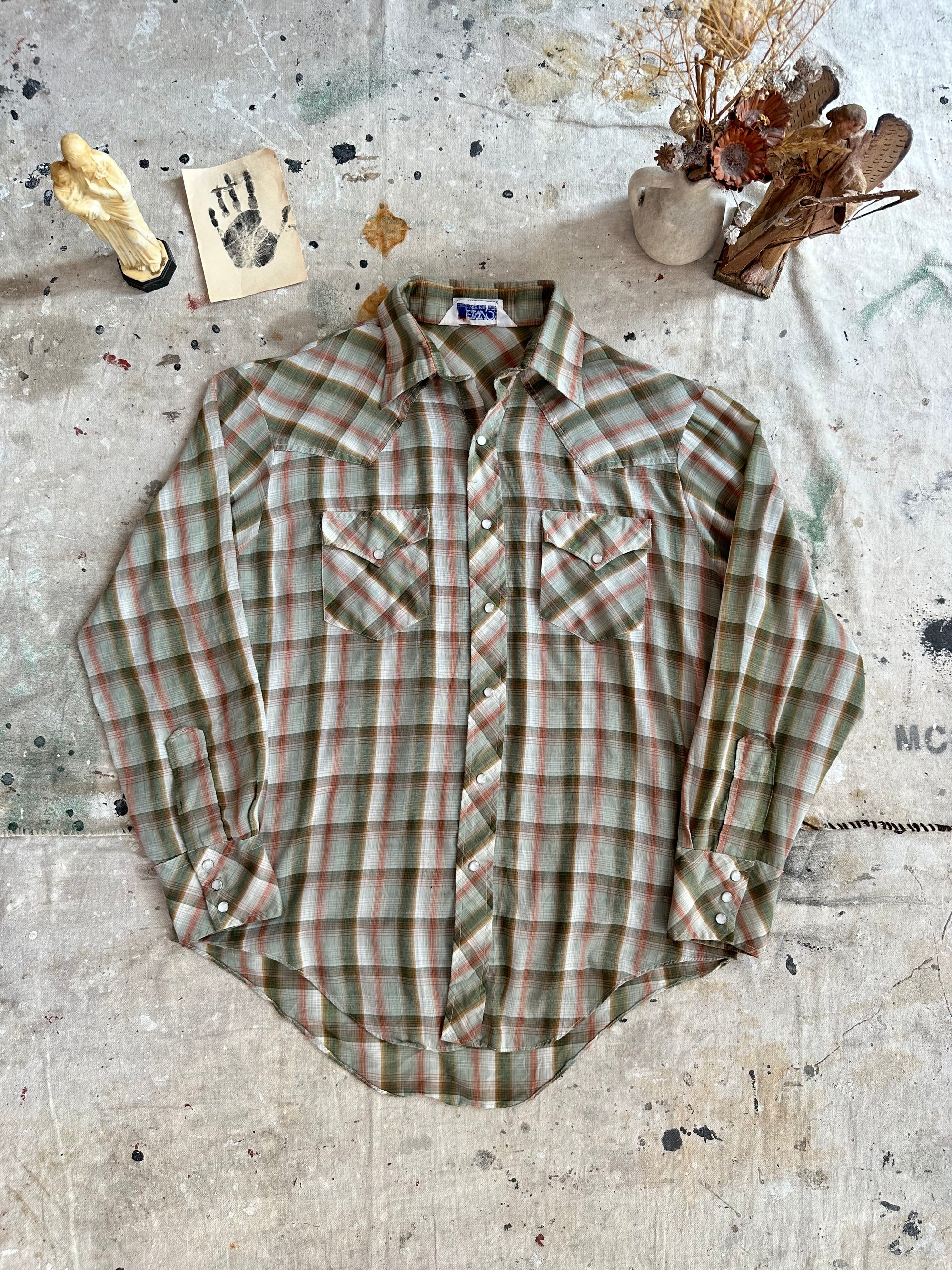 1980s Paper Thin Snap Button Western Shirt