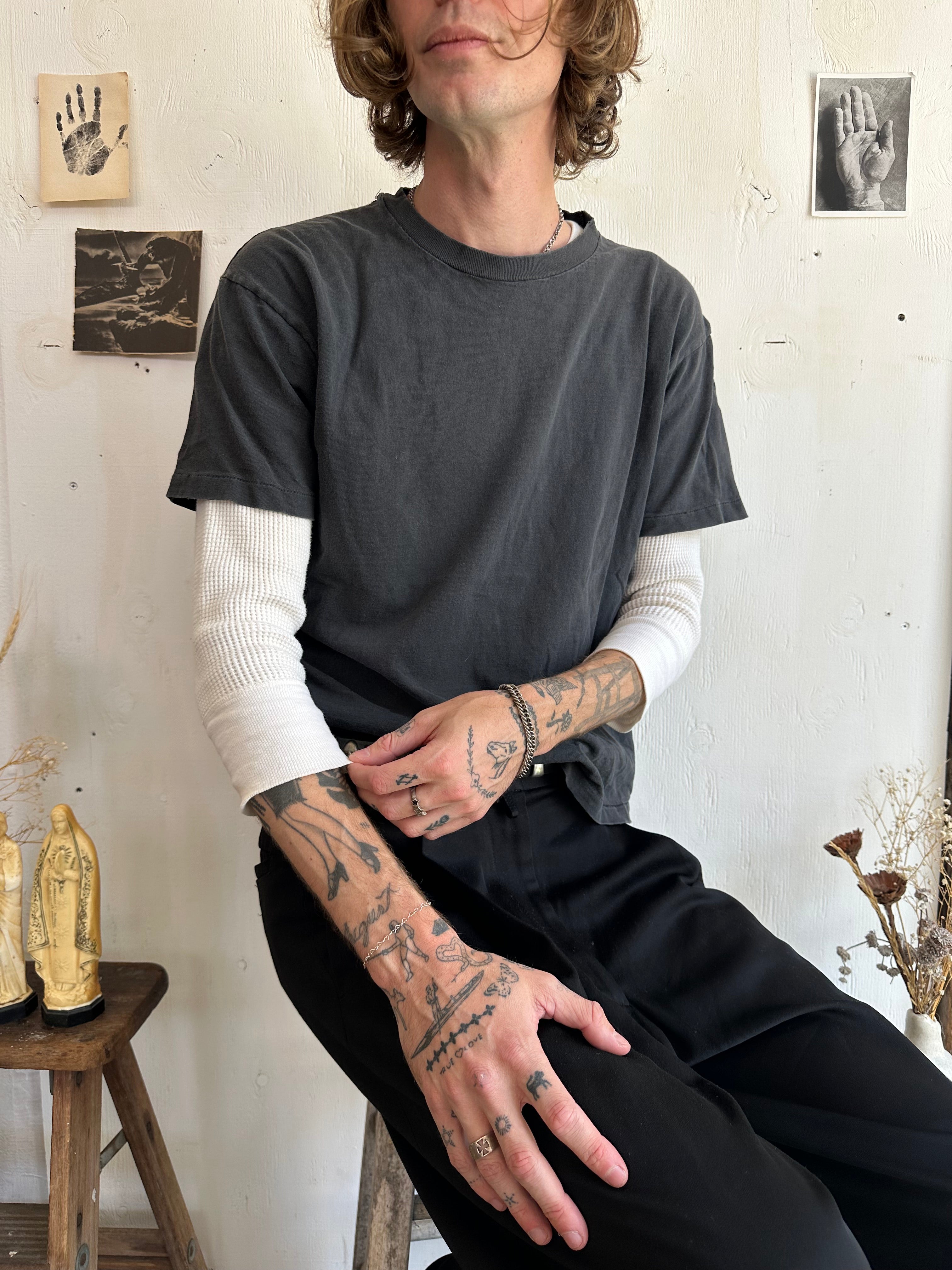 1990s Faded Hanes Black Blank (Boxy M)