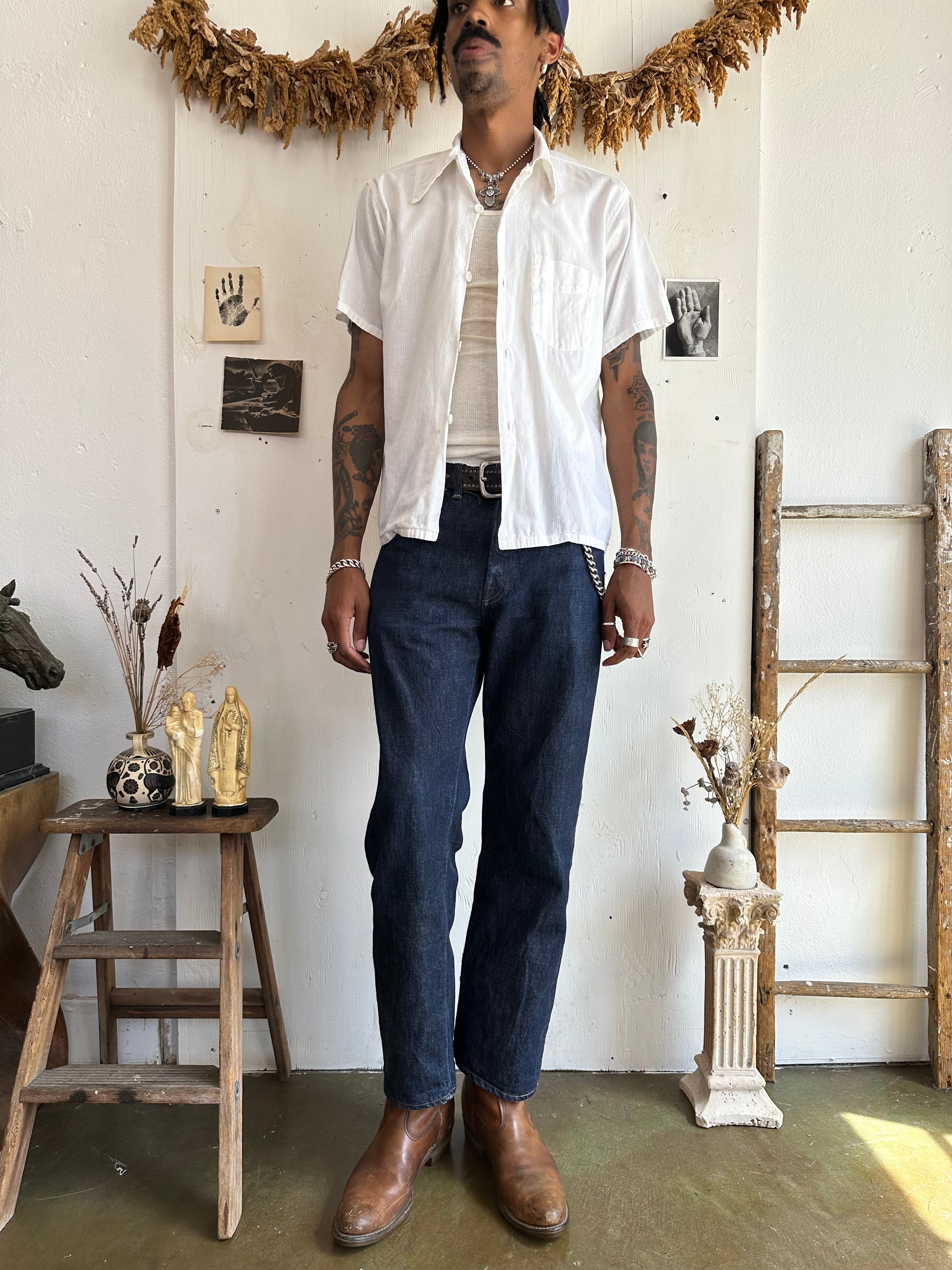 1970s Short Sleeve Gauzy Button Up (Boxy L)