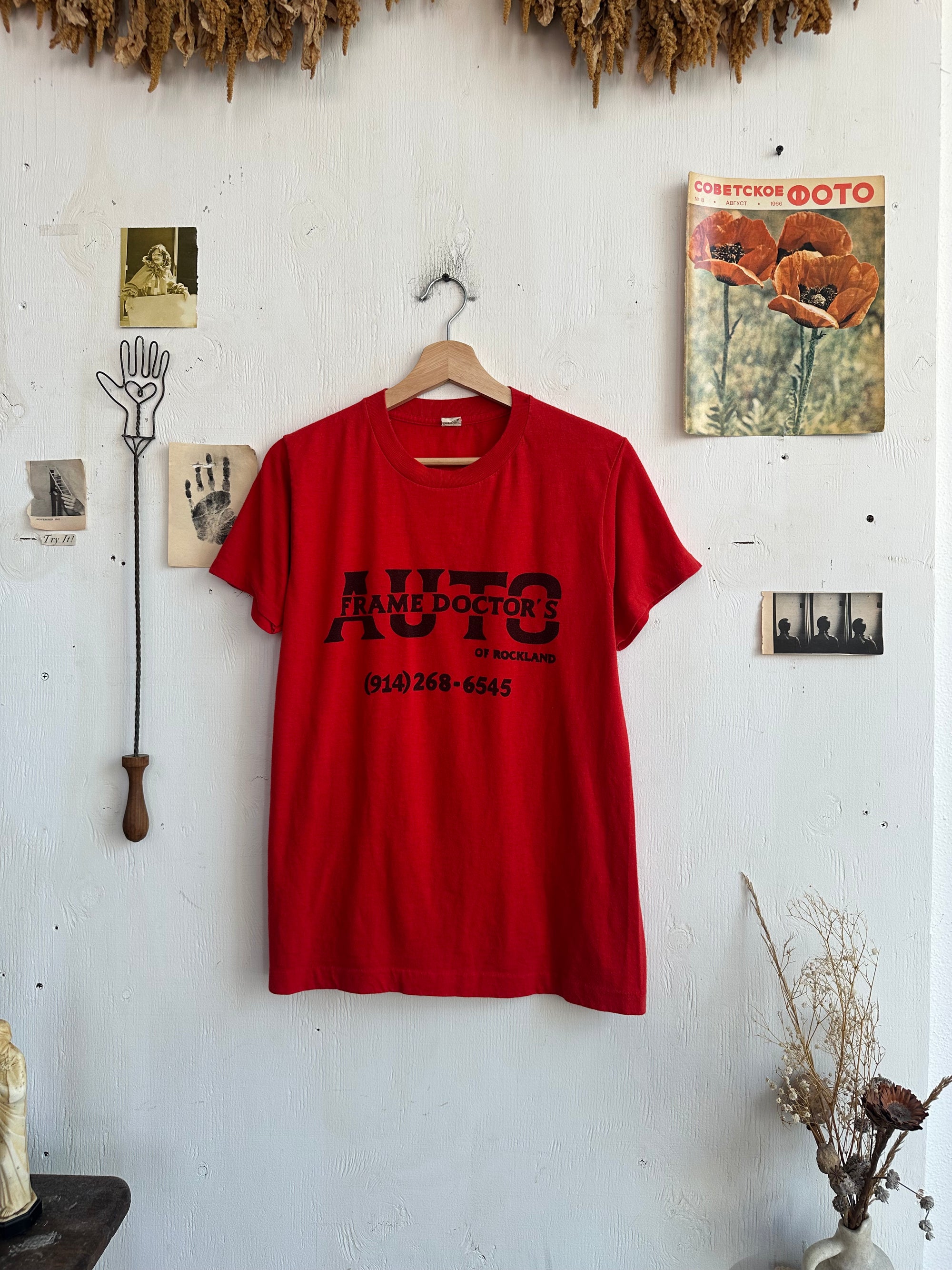 1980s Auto Frame Doctor Mustang Tee