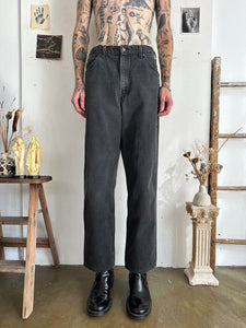 1980s Made In the USA Levi’s 550s (34/31)