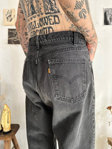 1980s Made In the USA Levi’s 550s (34/31)
