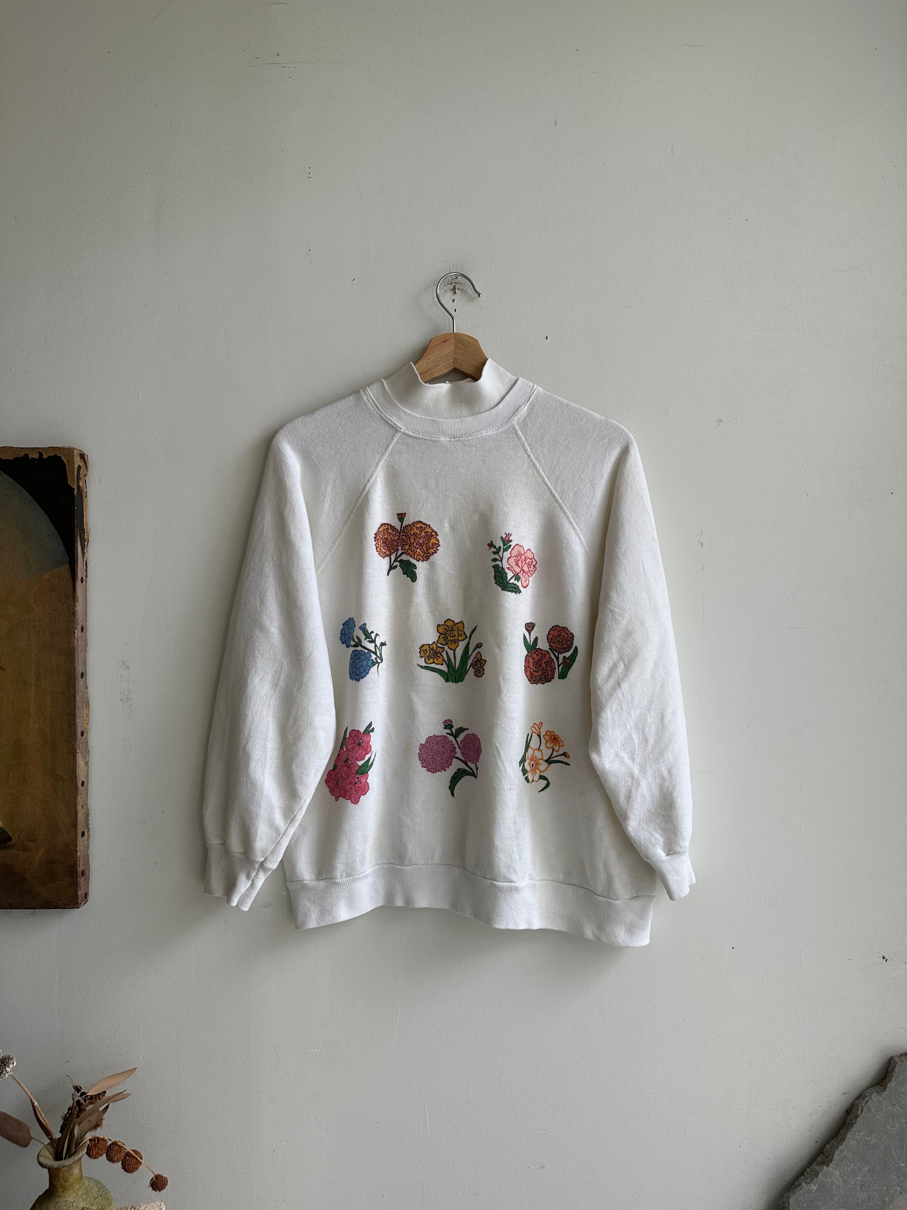1980s Flowers Mock-Neck Sweatshirt (S/M)