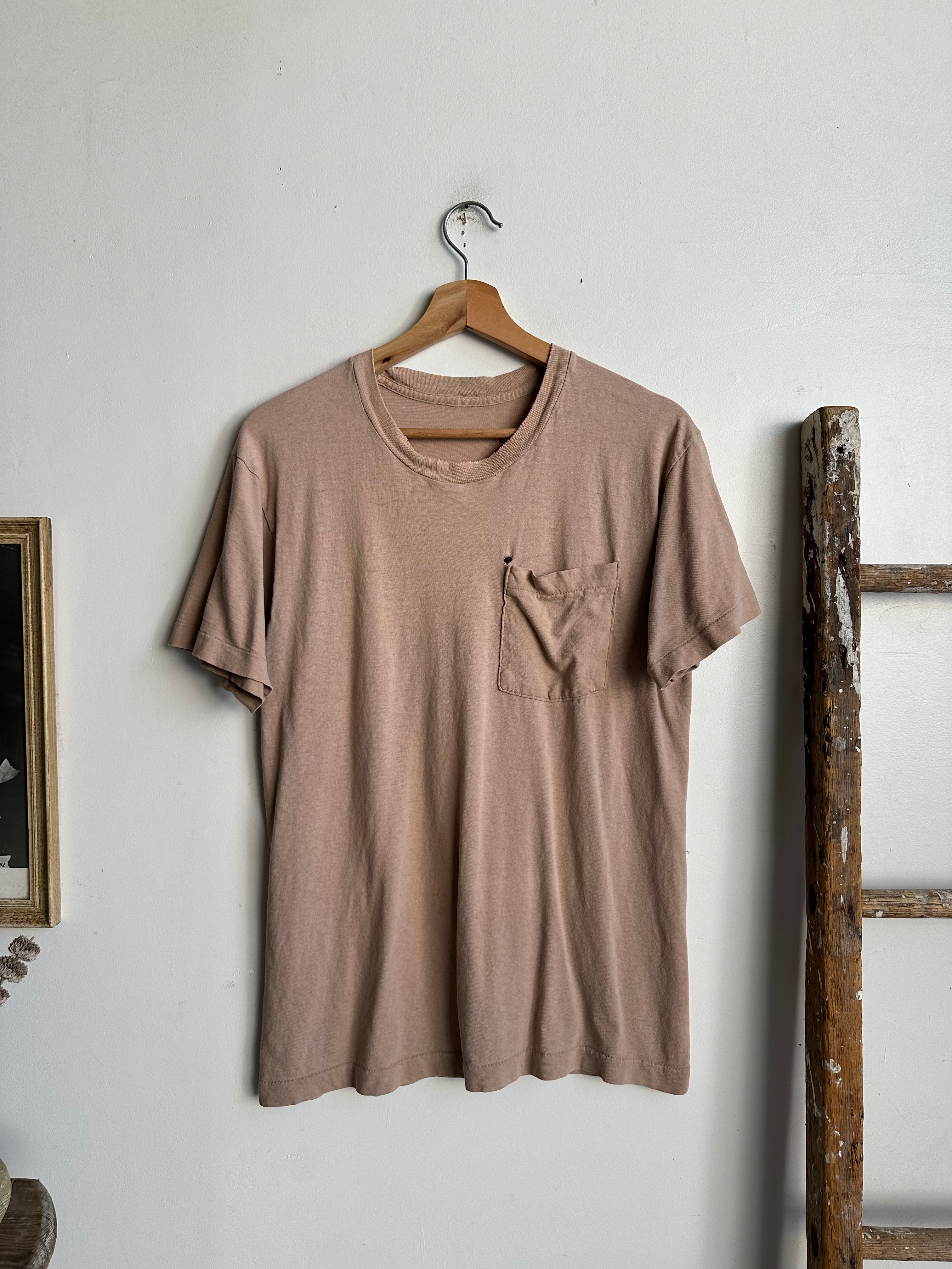 1980s Well-Worn Tan Pocket Tee (M/L)