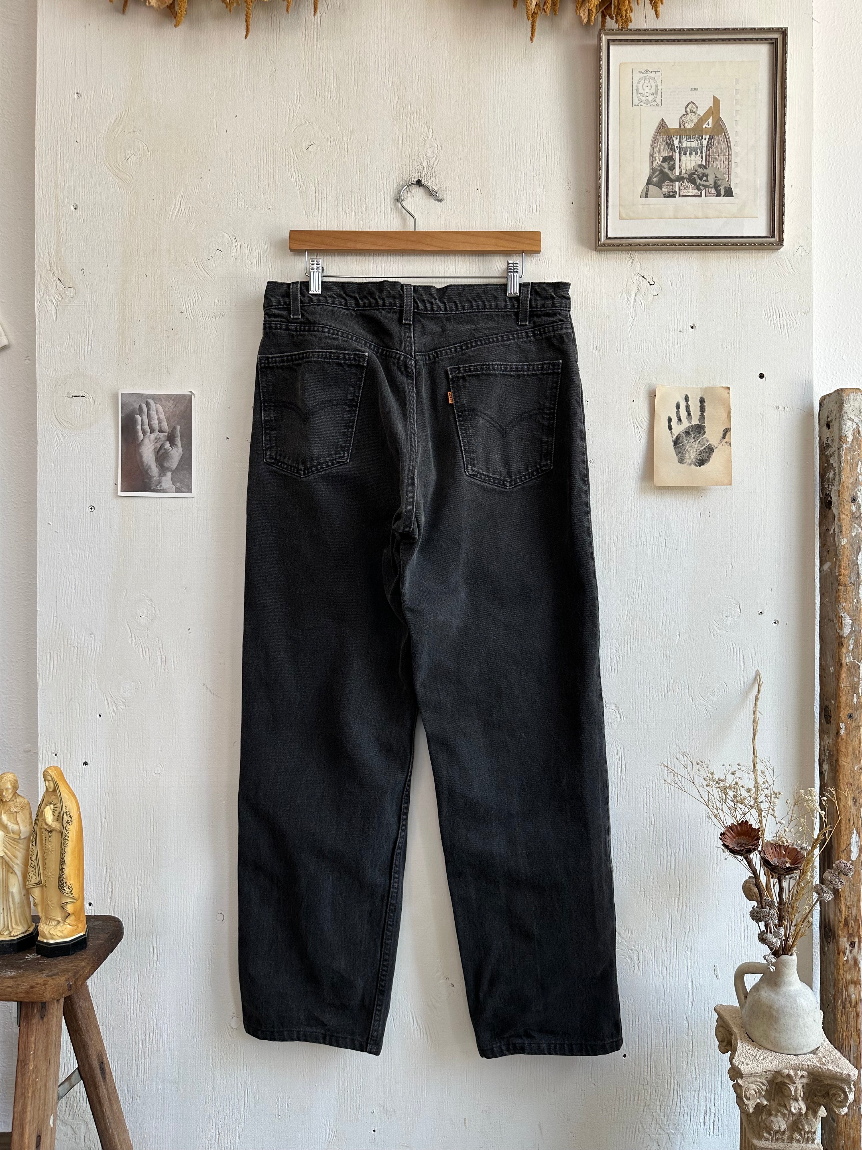 1980s Made In the USA Levi’s 550s (34/31)