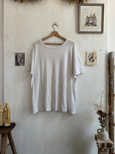 1980s Oversized White T-Shirt (OS)