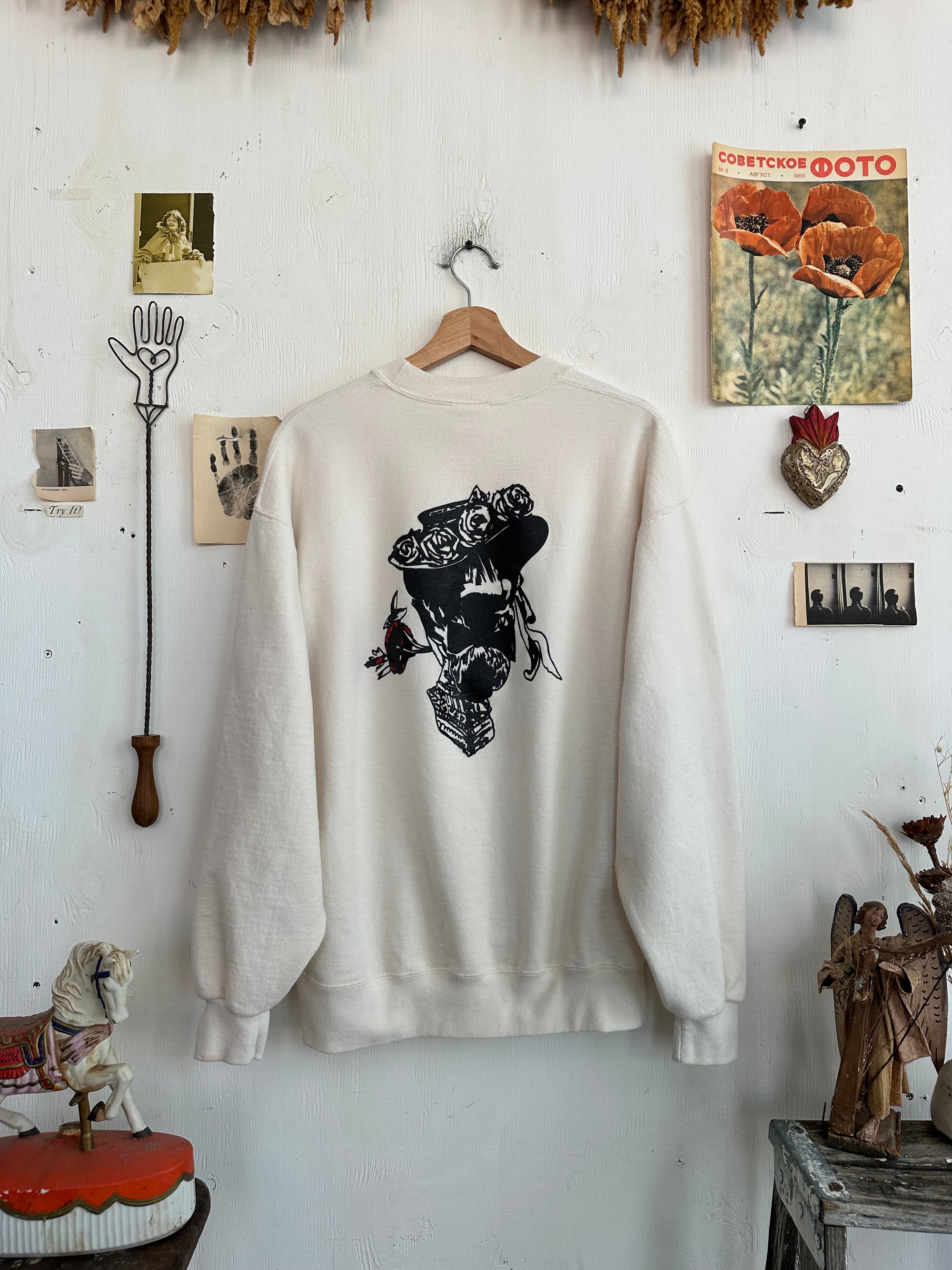 1980s Well Worn Louis Jeans Sweatshirt