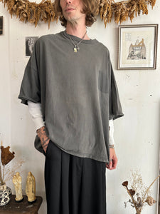 1990s Sunfaded Oversized T-Shirt (OS)