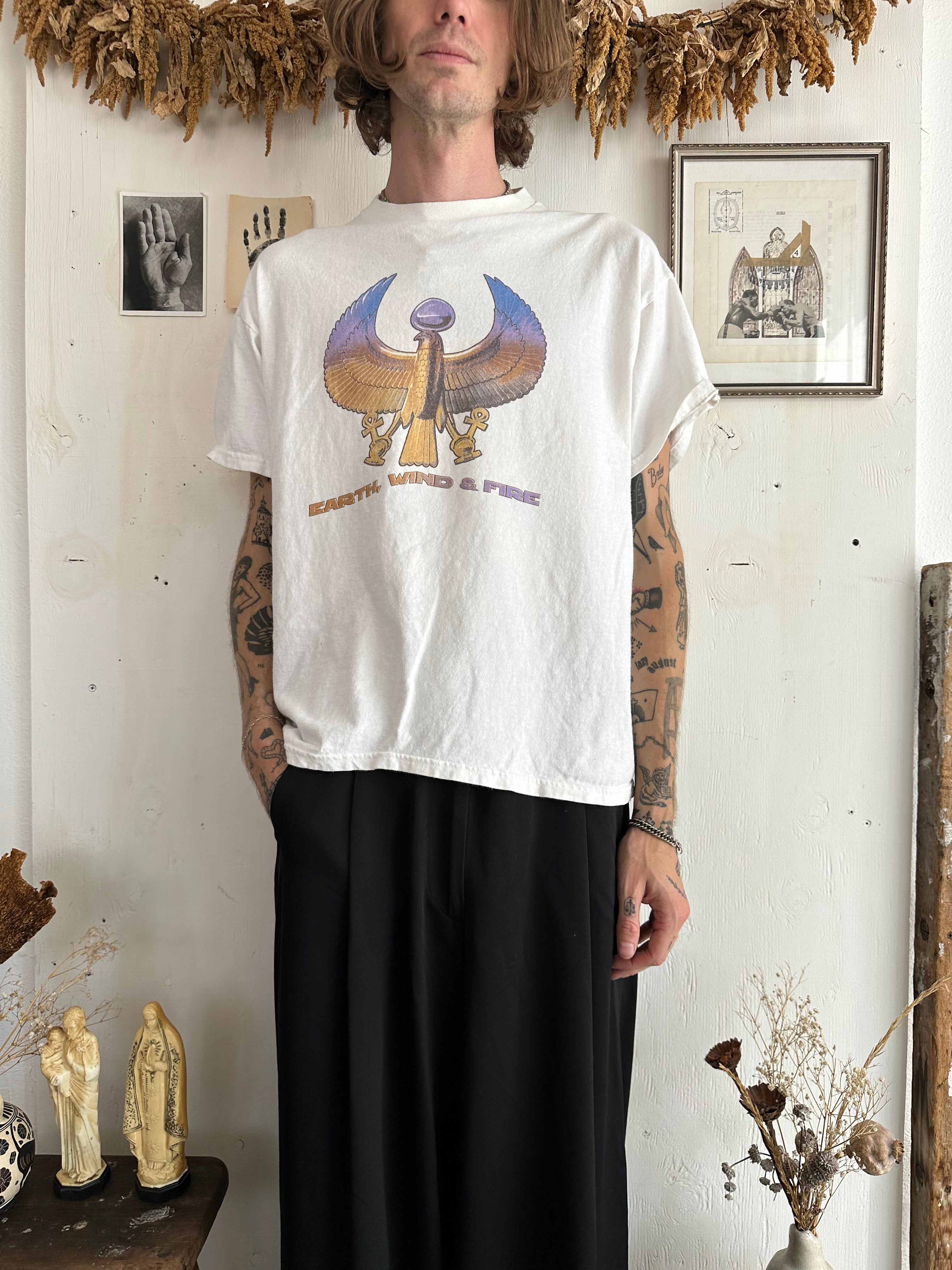 2000s Earth Wind Fire T-Shirt (Boxy L/XL)