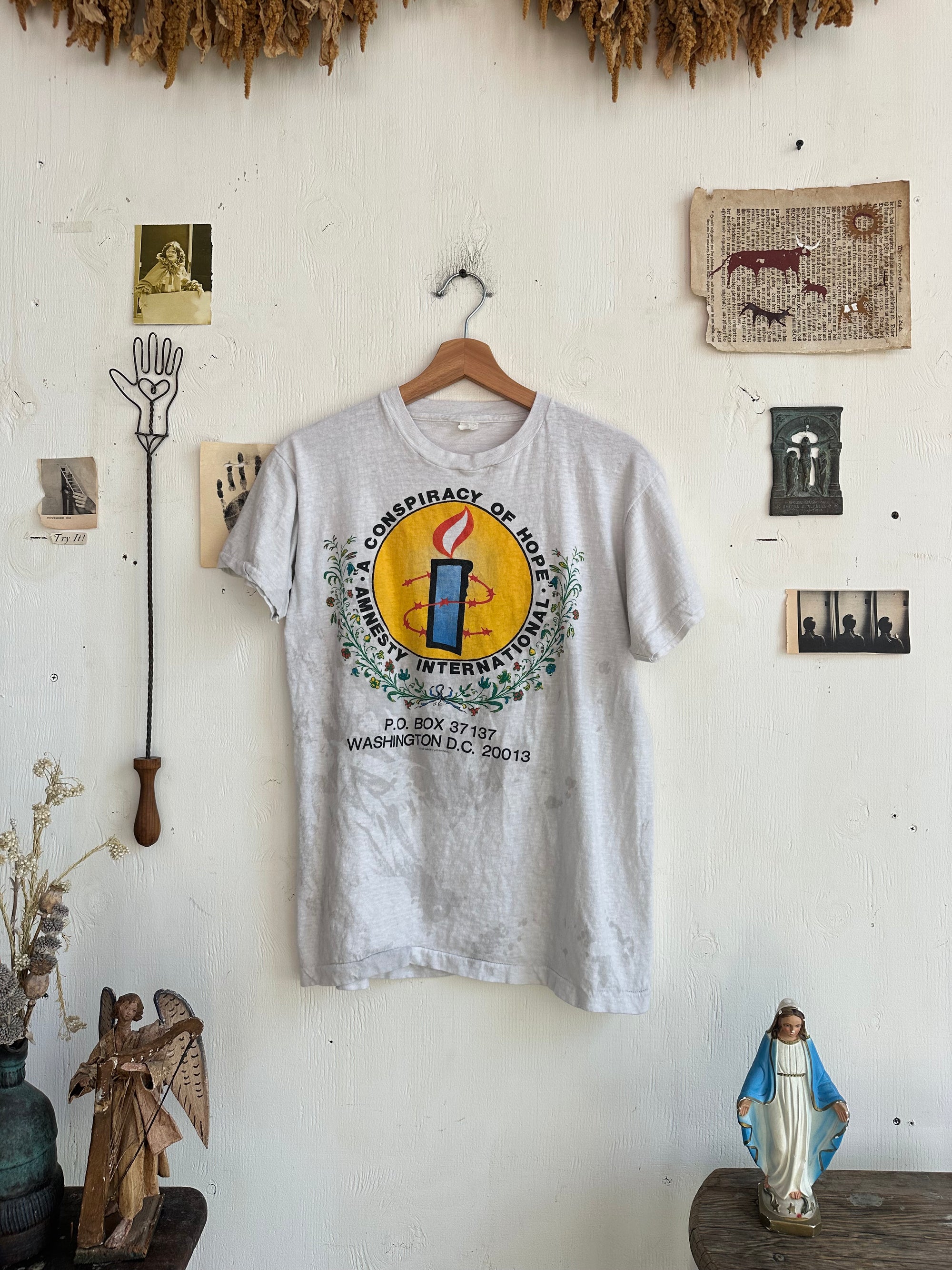 1986 A Conspiracy of Hope Tee