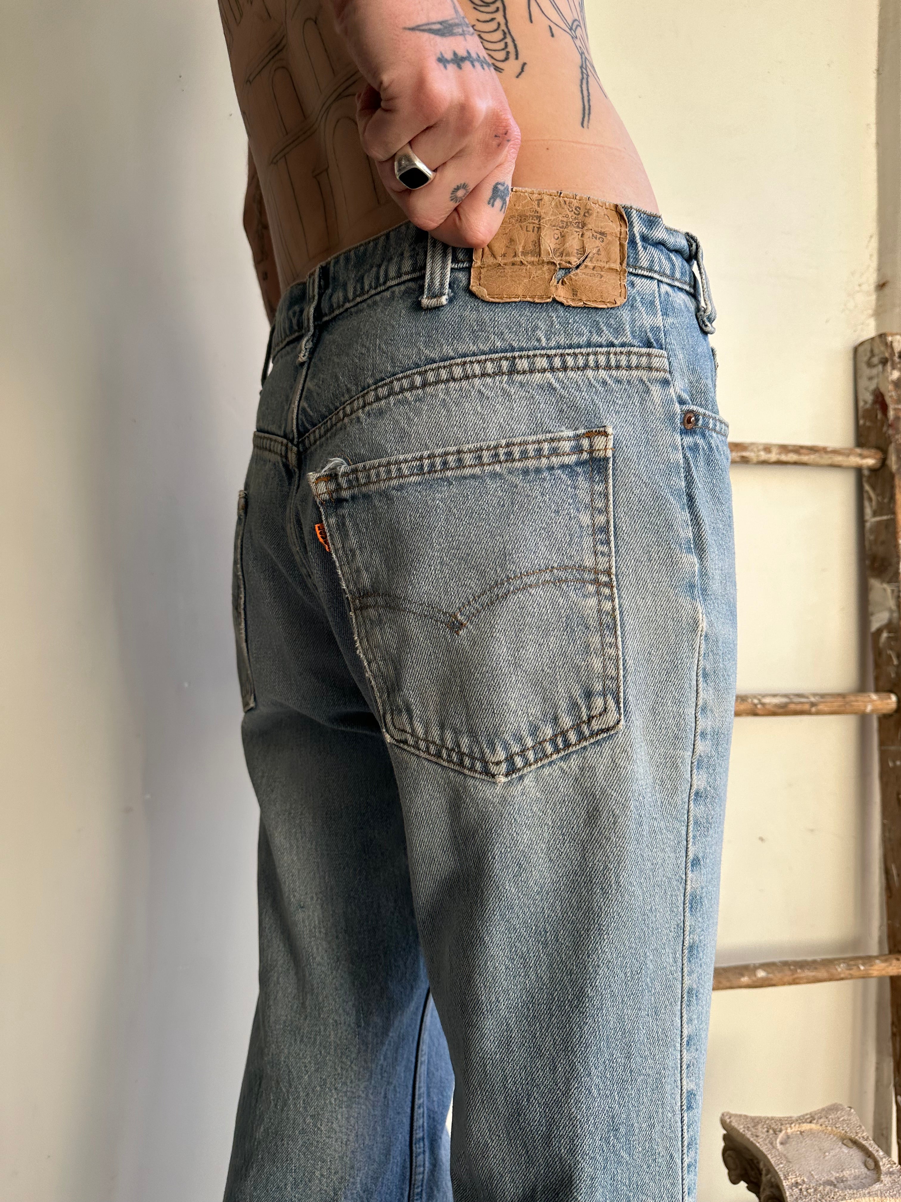 1980s Well-Worn Levi’s Orange Tab Jeans (32 x 30)