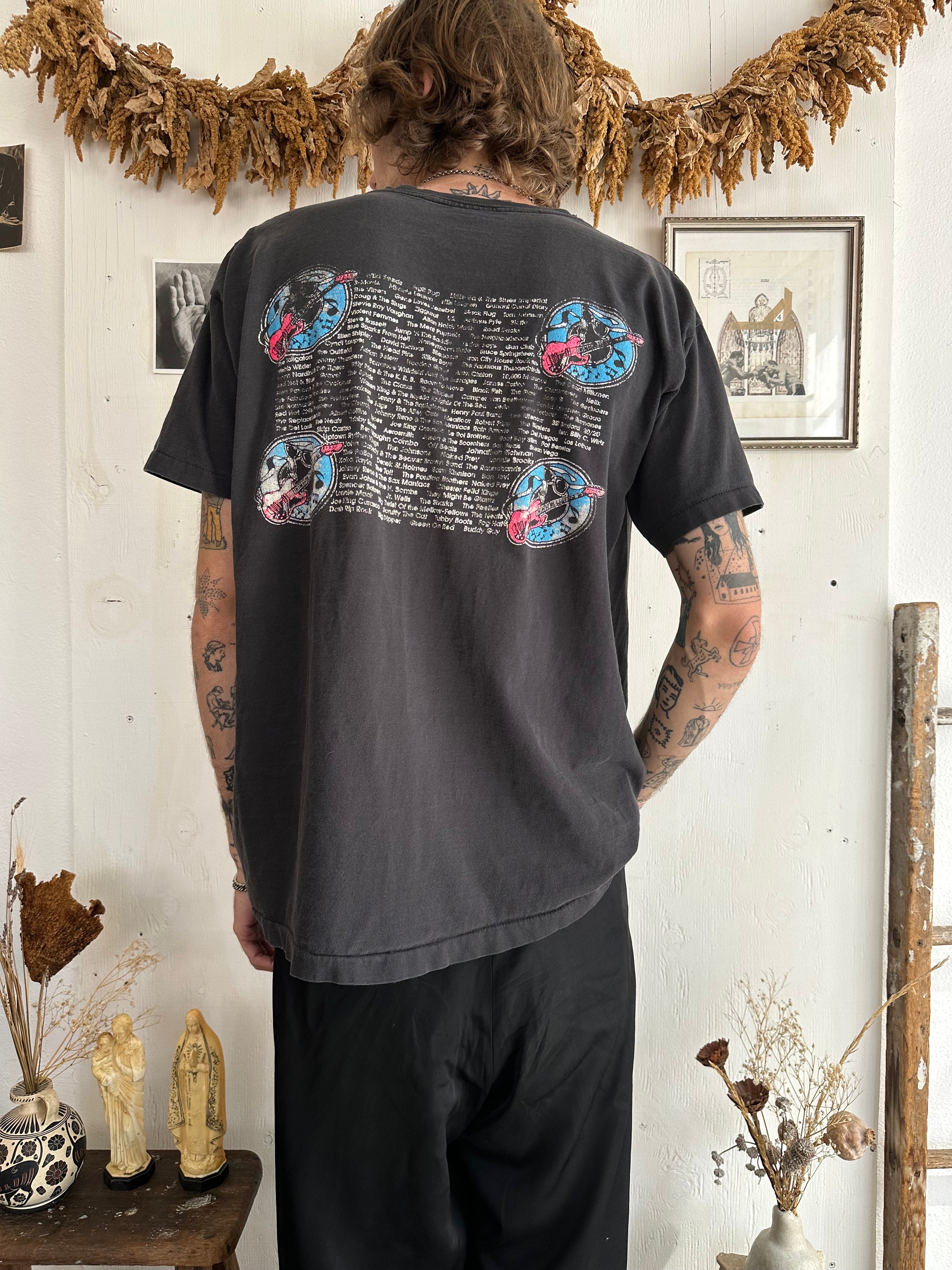 1990s Well-Worn The Decade T-Shirt (L/XL)