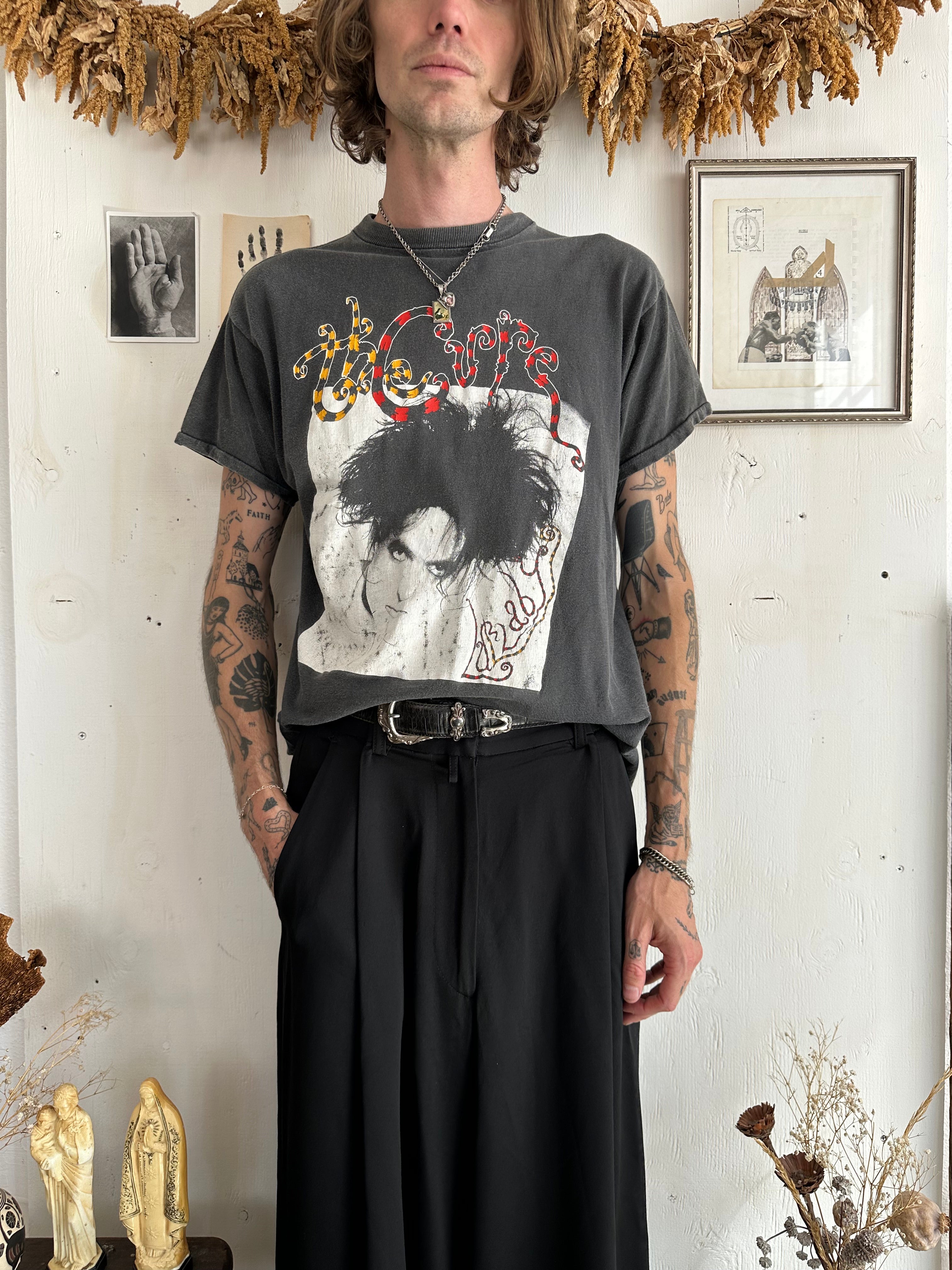 1990s Faded The Cure Lullaby T-Shirt (Boxy L)