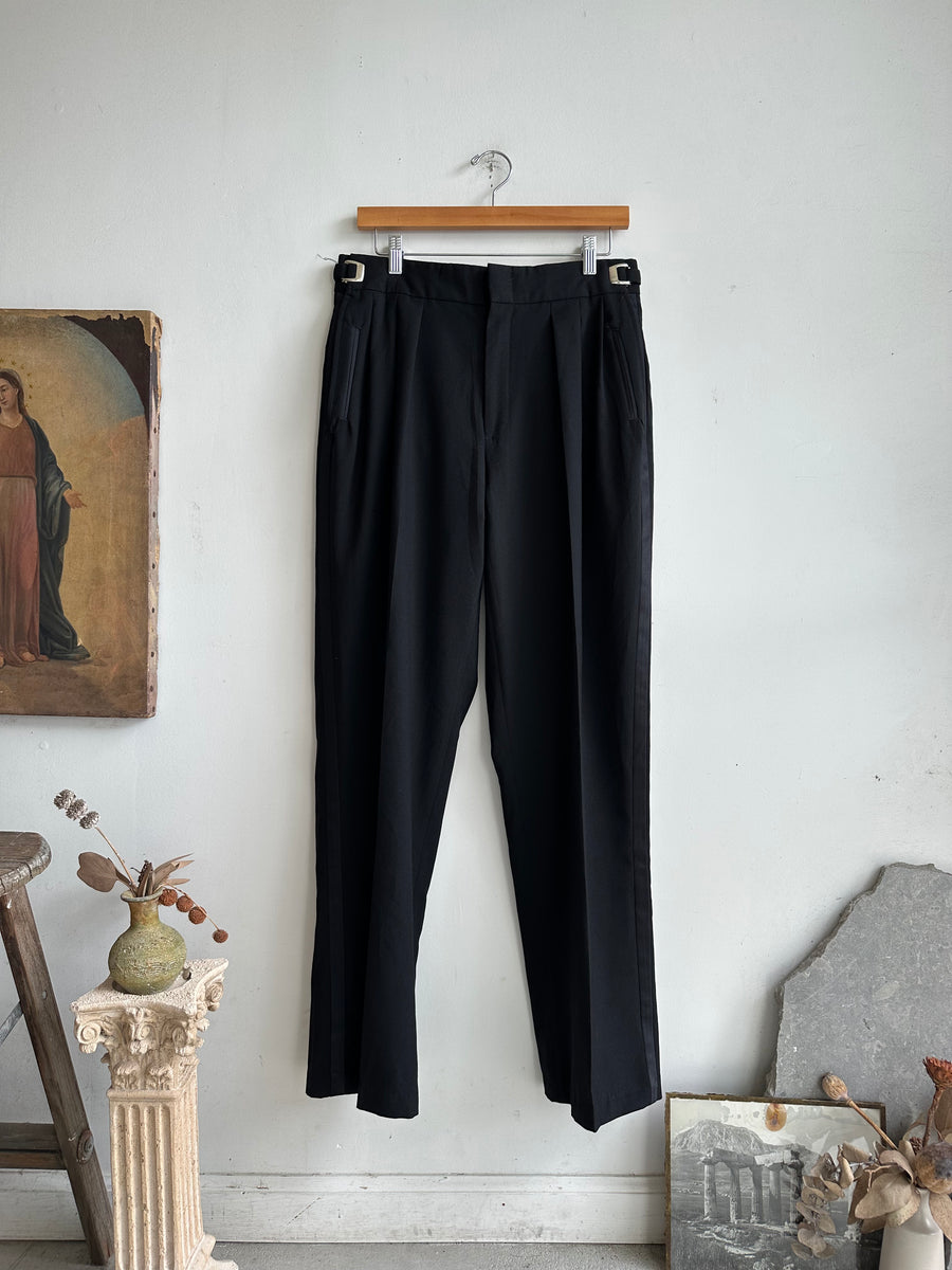 1980s Clasp Pleated Trousers (32 x 32) – Handbook