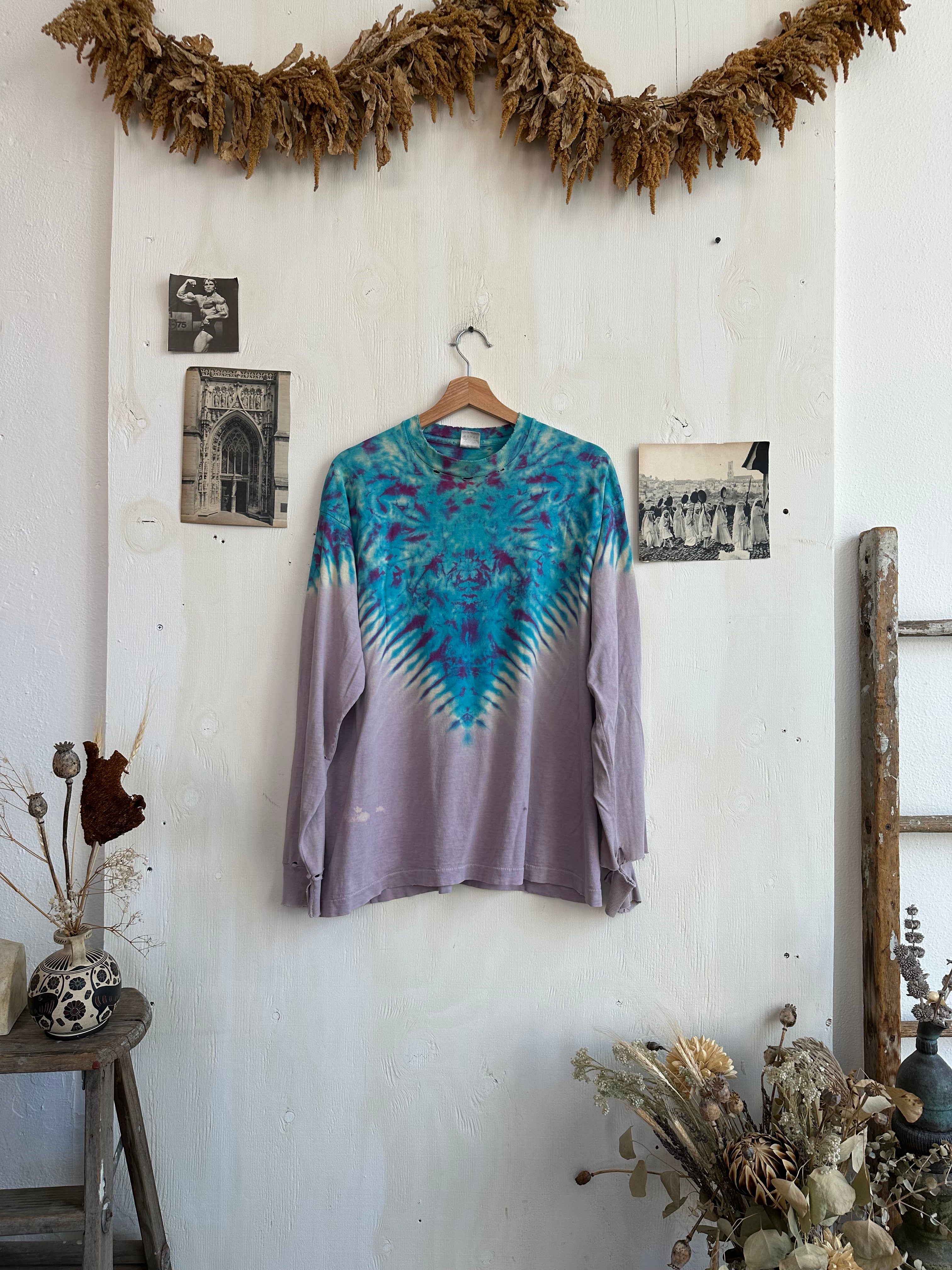 1990s Thrashed Tie Dye Long Sleeve (Boxy XL)