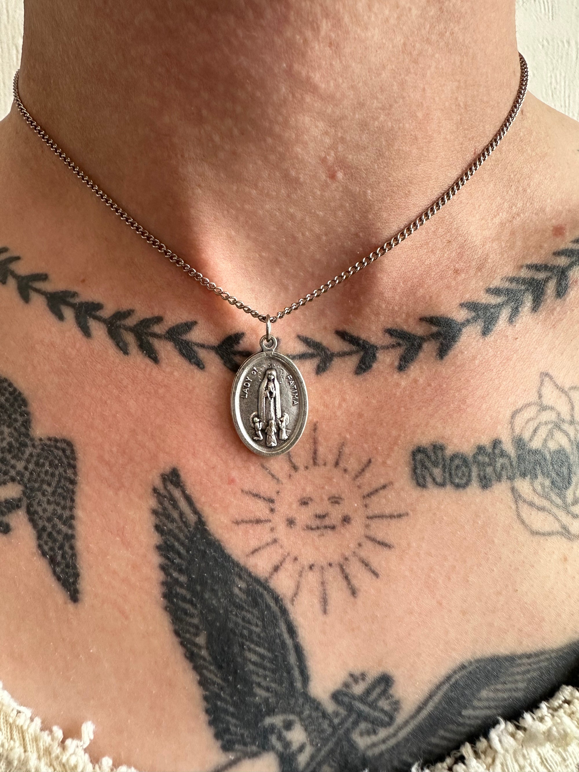 Vintage Mother Mary Pray For Us Pendant Necklace