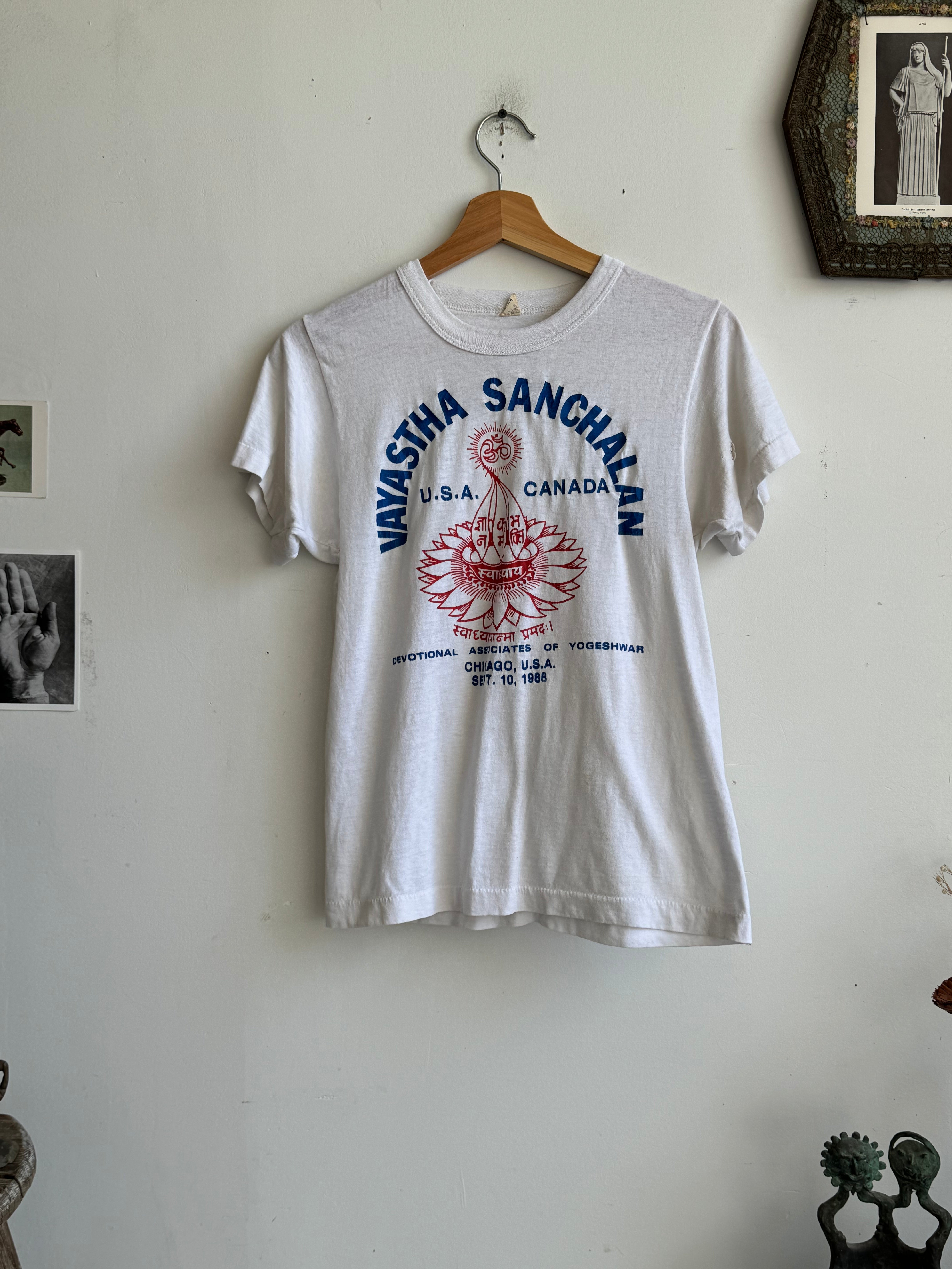 1980s Vayastha Sanchalan Tee (S/M)