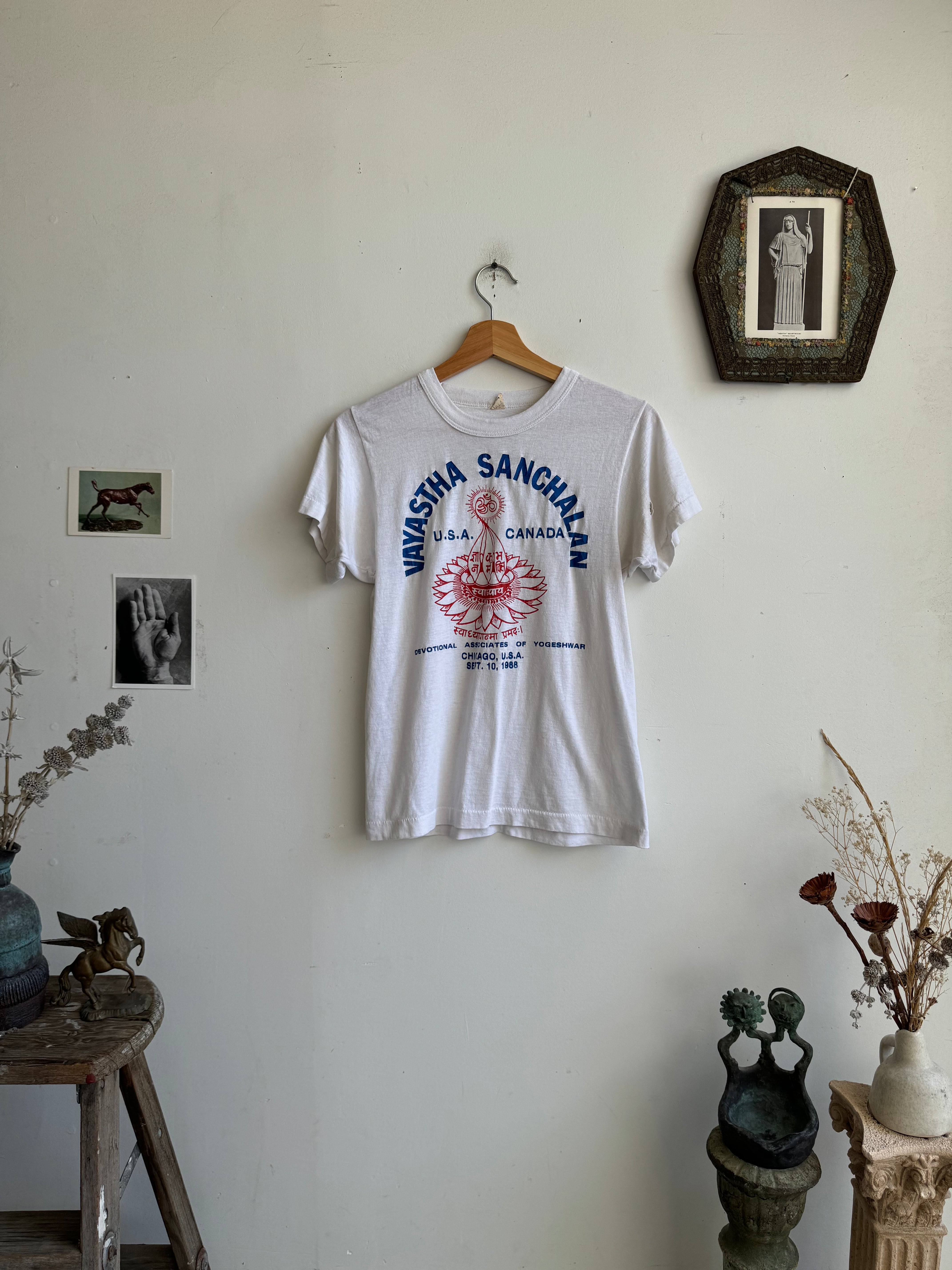 1980s Vayastha Sanchalan Tee (S/M)