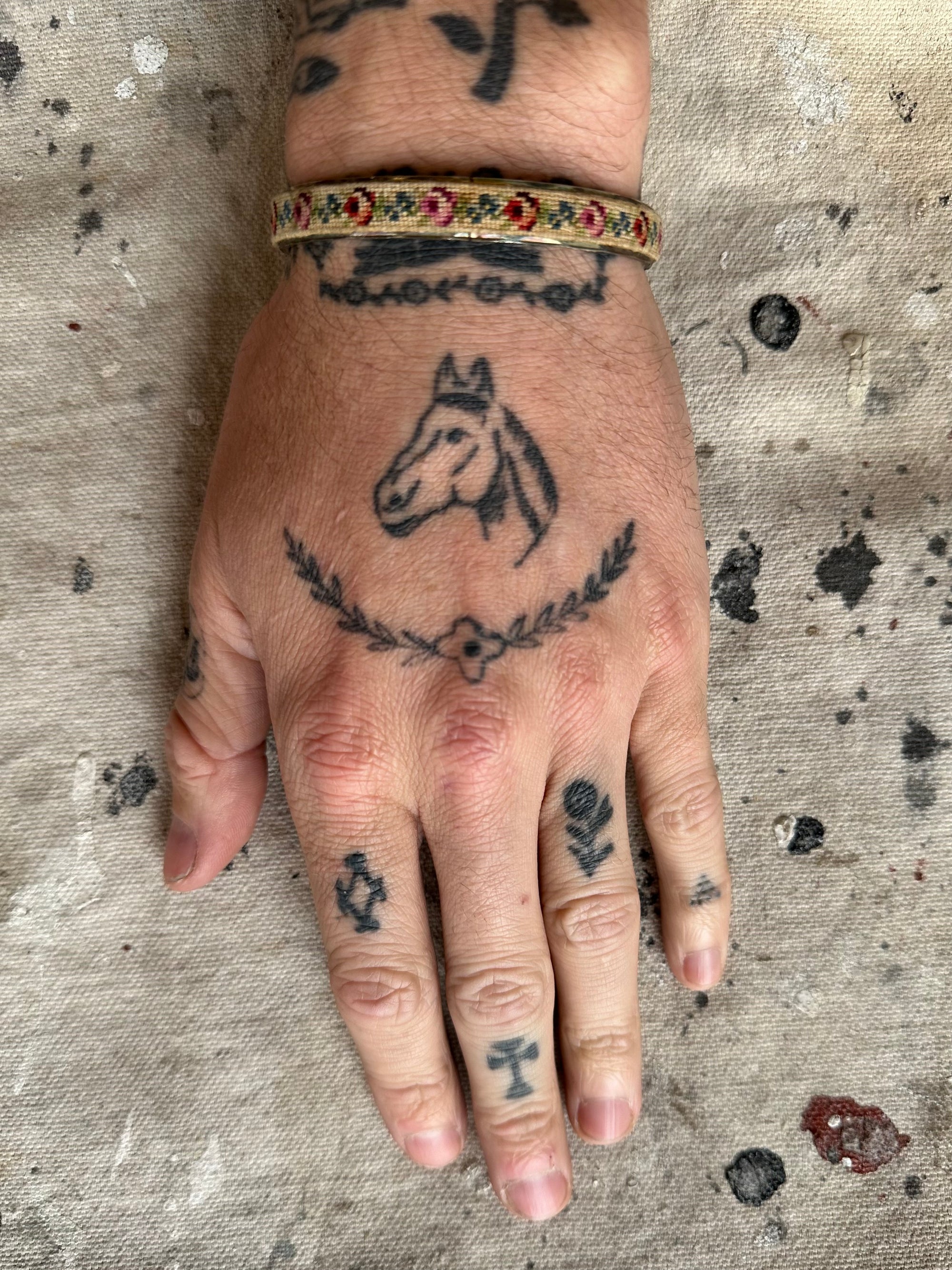 Vintage One Size Floral Bangal Bracelet