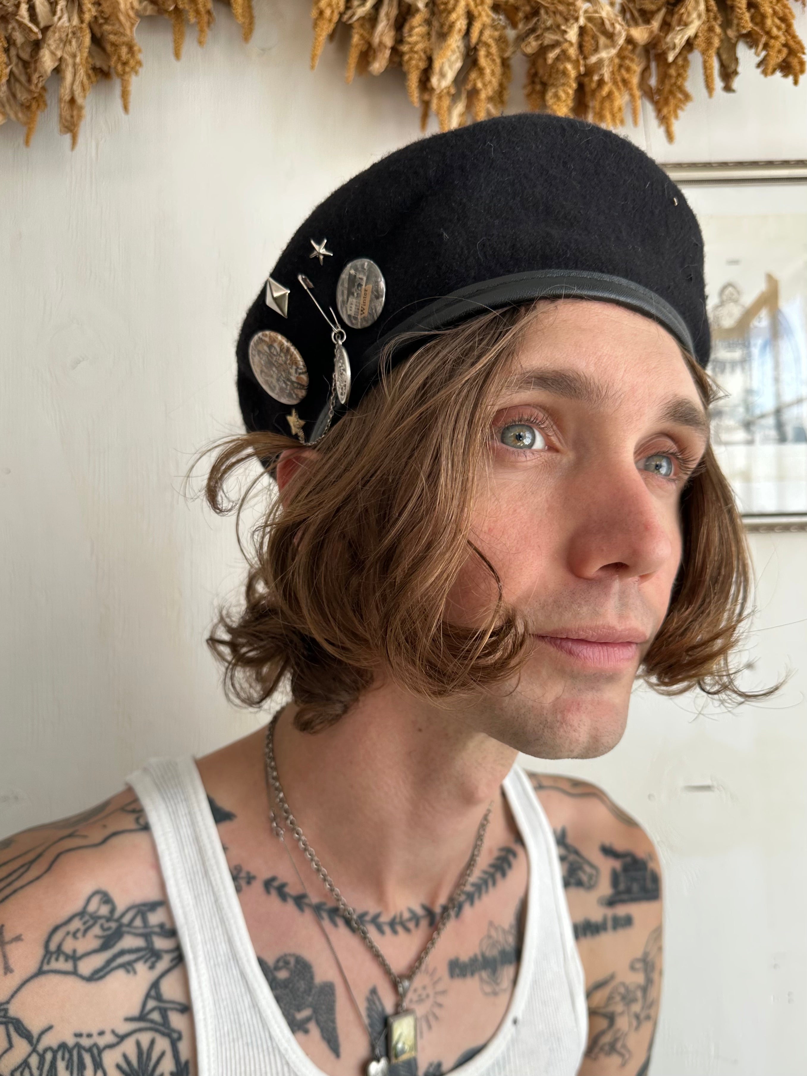Vintage Beret W/ Pins (7)