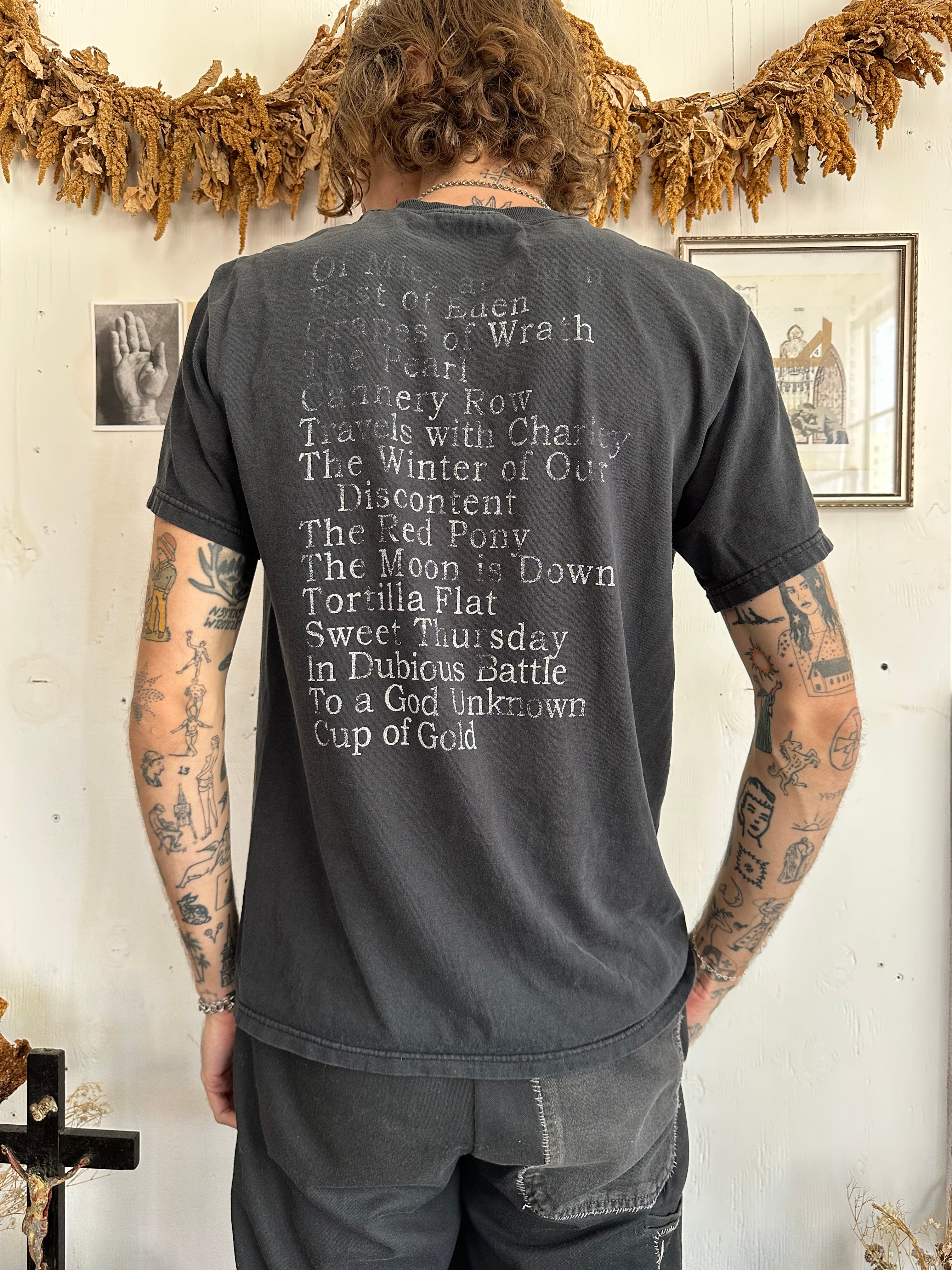 1990s Faded John Steinbeck T-Shirt (M/L)
