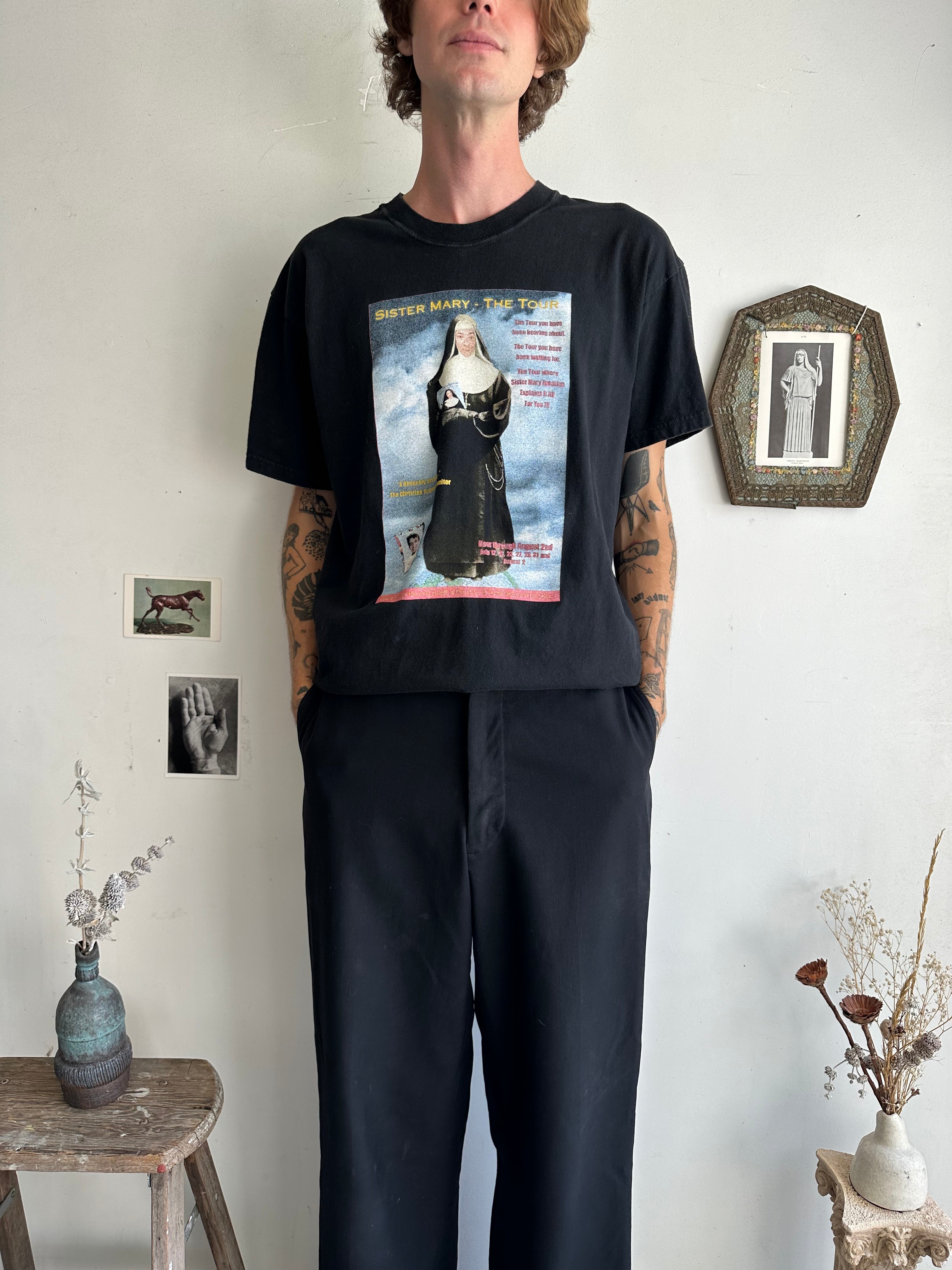 1990s/2000s Faded Sister Mary T-Shirt (L/XL)